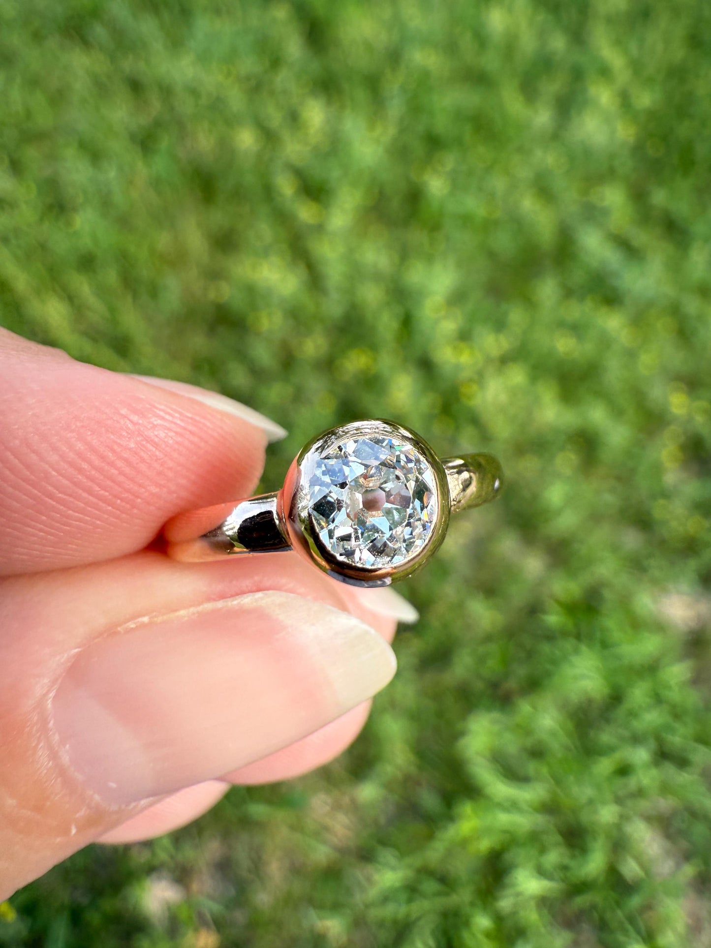 Eye Clean Antique Old Mine Cut DIAMOND Bright White Solitaire in Vintage Bezel Setting 18k Rose Gold Chunky Stacker Minimalist Engagement