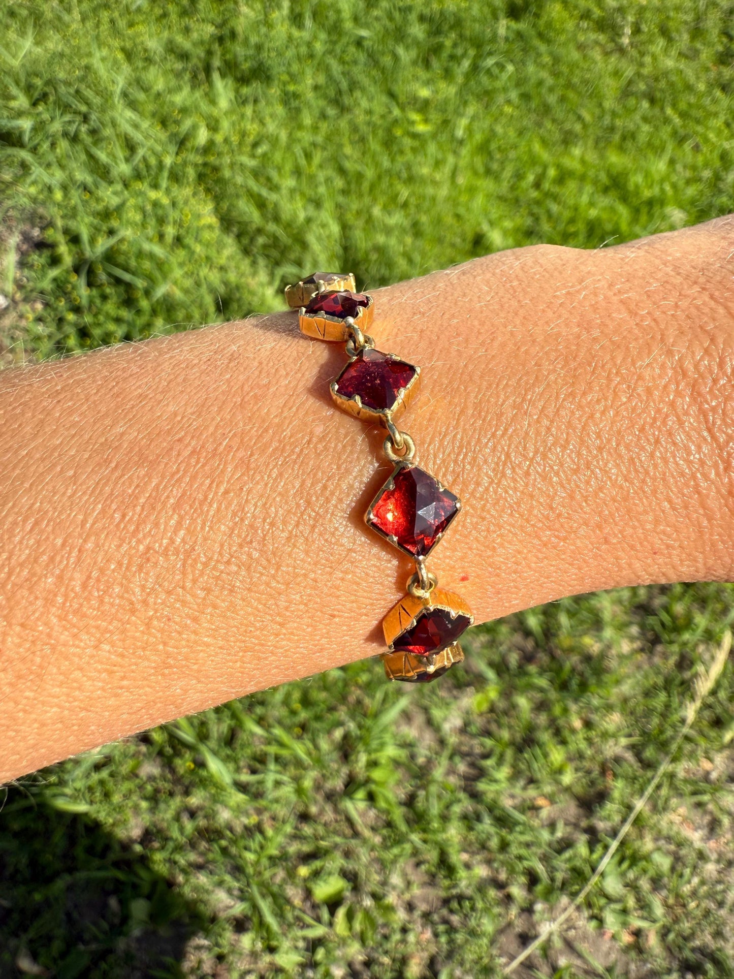 Vintage French Perpignan GARNET Riviere Eternity Bracelet 18k Gold Unique Square Bezel Set Rose Cut Closed Back Glowing Red Riviera