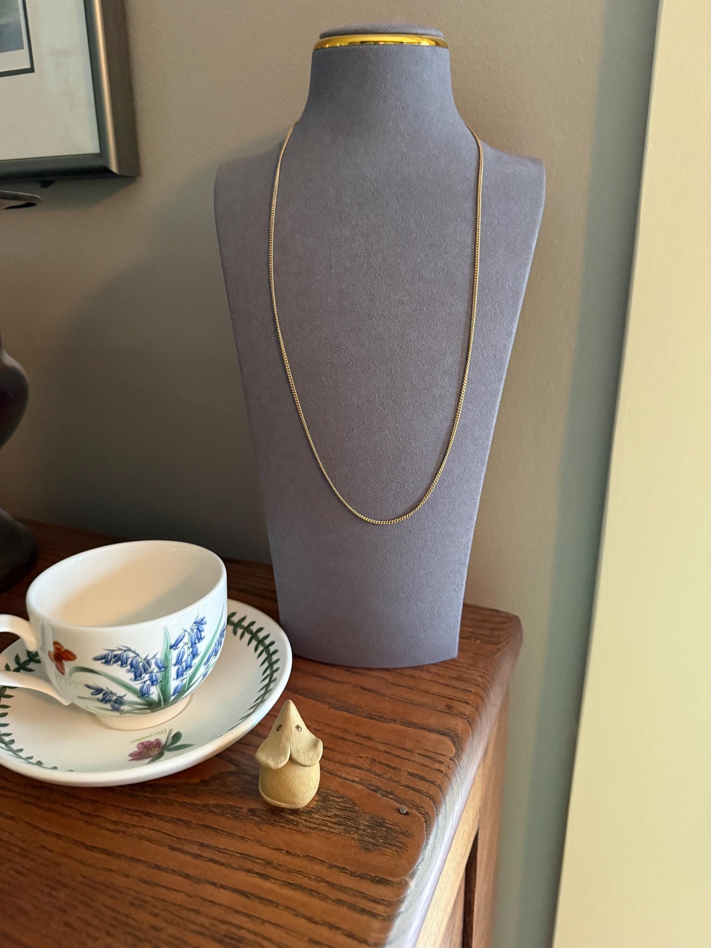 The Perfect Chain? Vintage 6.6g 10k Gold Solid Necklace Pendant Holder 1.8mm Gauge Small Curb Link 24 Inches Long