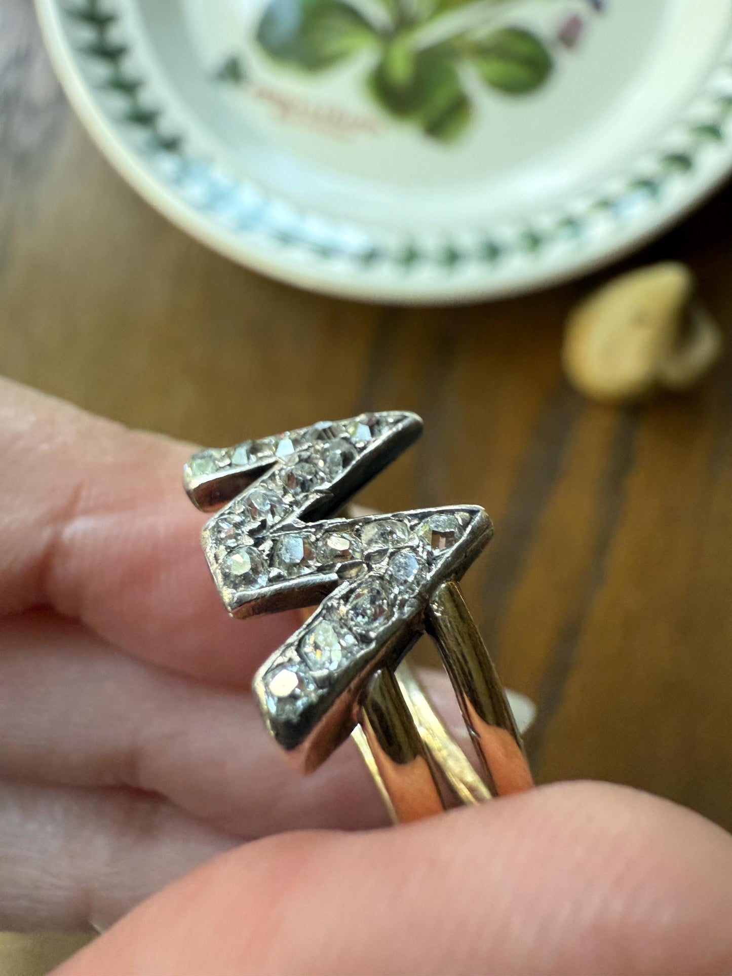 Antique INITIAL Ring M W VV 18 Old Mine Cut DIAMOND 18k Gold Ring Wide Double Band Romantic Gift Letter Stacker Monogram