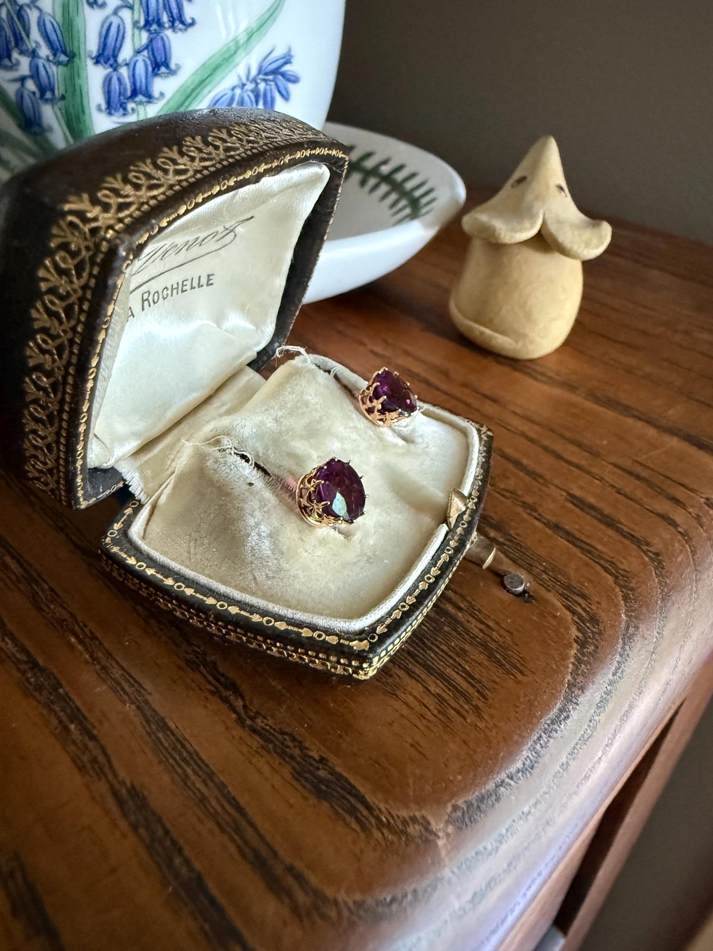 AMETHYST Purple VICTORIAN Antique Ornate Crown Prong Stud Earrings 18k GOLD Bridal Gift Fleur De Lis Minimalist 7.5mm 3.3 Carat / 1 1/3 Each