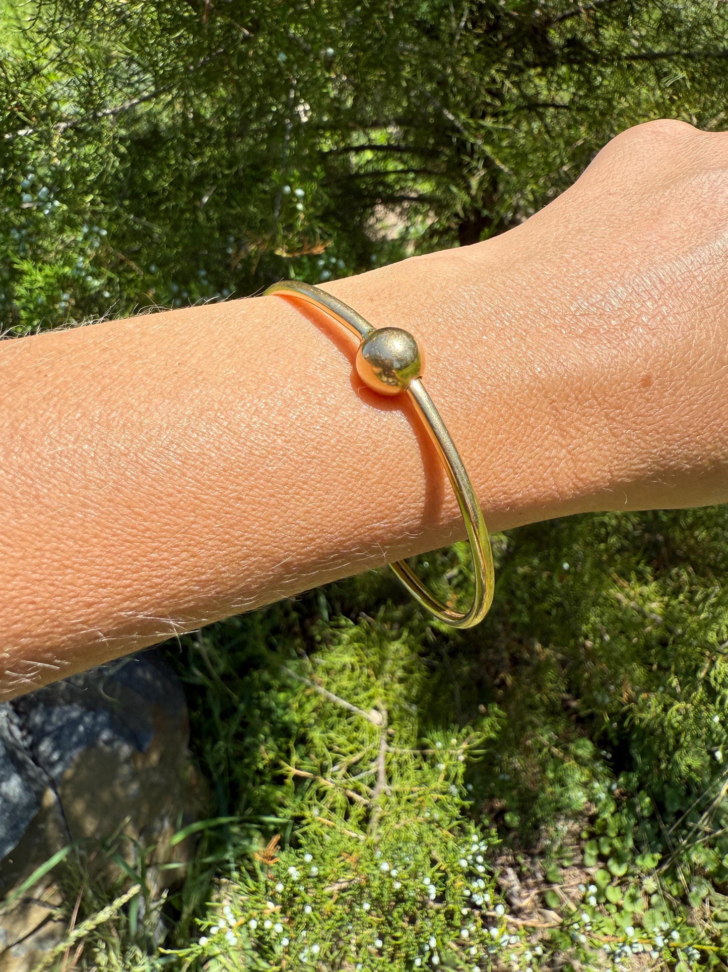 French Vintage 18k Gold BALL Rivet Sphere Tension Bangle Minimalist Wriststack Line Geometric Tube