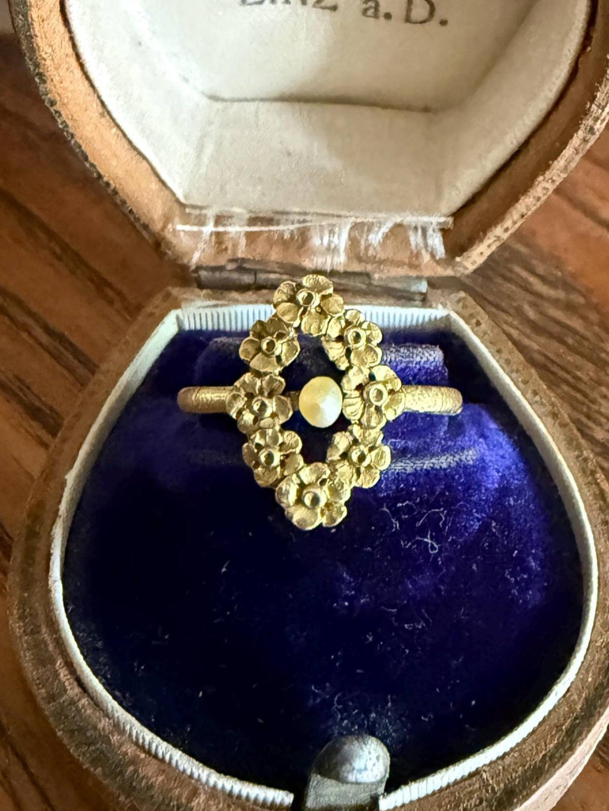 FORGET Me NOT Garland Halo French Figural Floral Antique Ring 18k Gold Belle Epoque Art Nouveau Pearl
