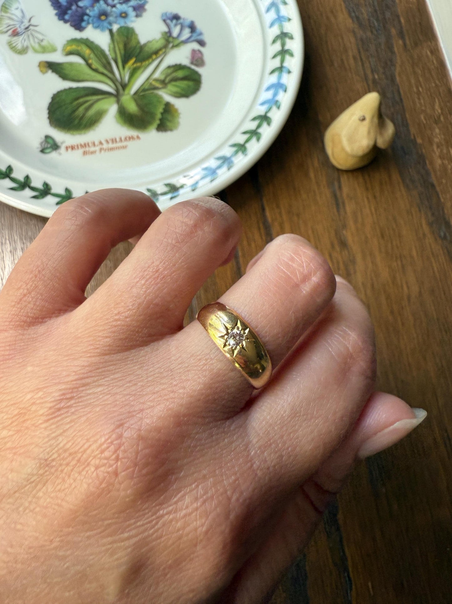 STAR Bezel Old Mine Cut Diamond Gypsy Ring 18k Gold VICTORIAN Chunky Band Unisex Stacker Man or Woman Unique Gift Glowing Celestial Staple
