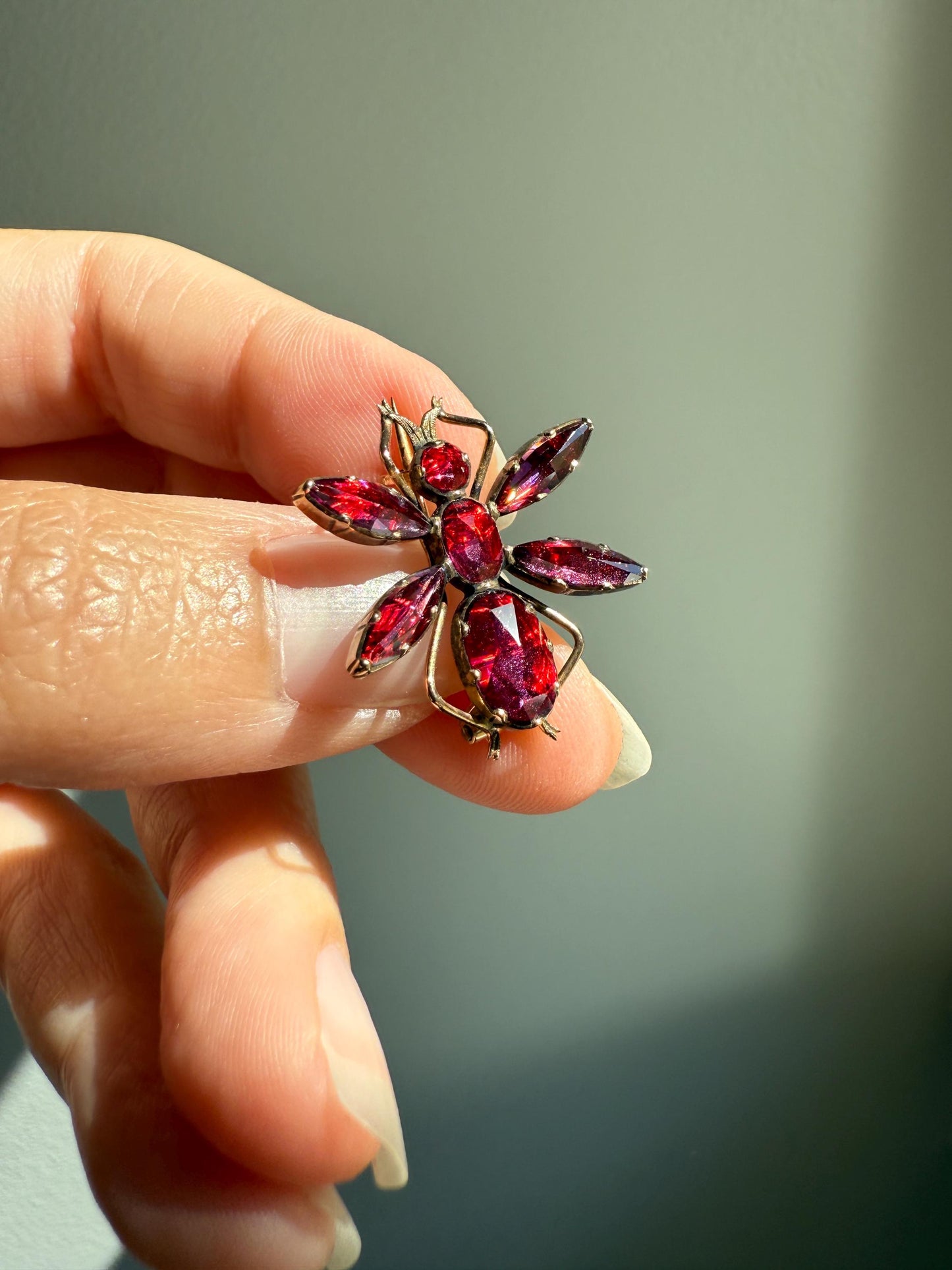 ANTIQUE Perpignan GARNET Bee or Fly Bug Large Scale 18k Brooch Pin for Pendant Conversion. Victorian French Belle Epoque Pink Red Glow