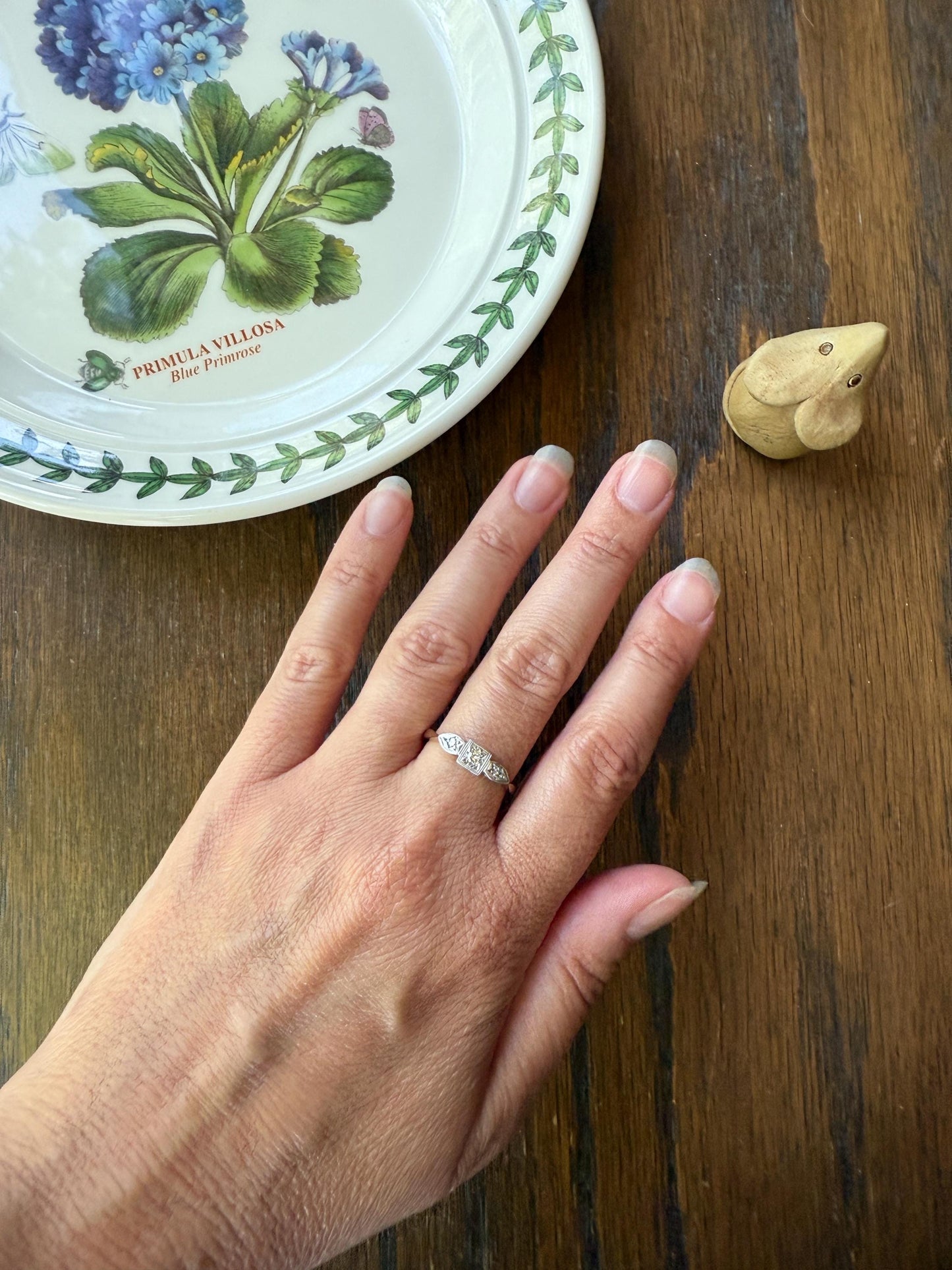 Three Stone Diamond Starburst Bezel Antique Art Deco Skinny Wedding Band 9k Gold Platinum Solid Stacker Ring Single Cut Dainty Engagement