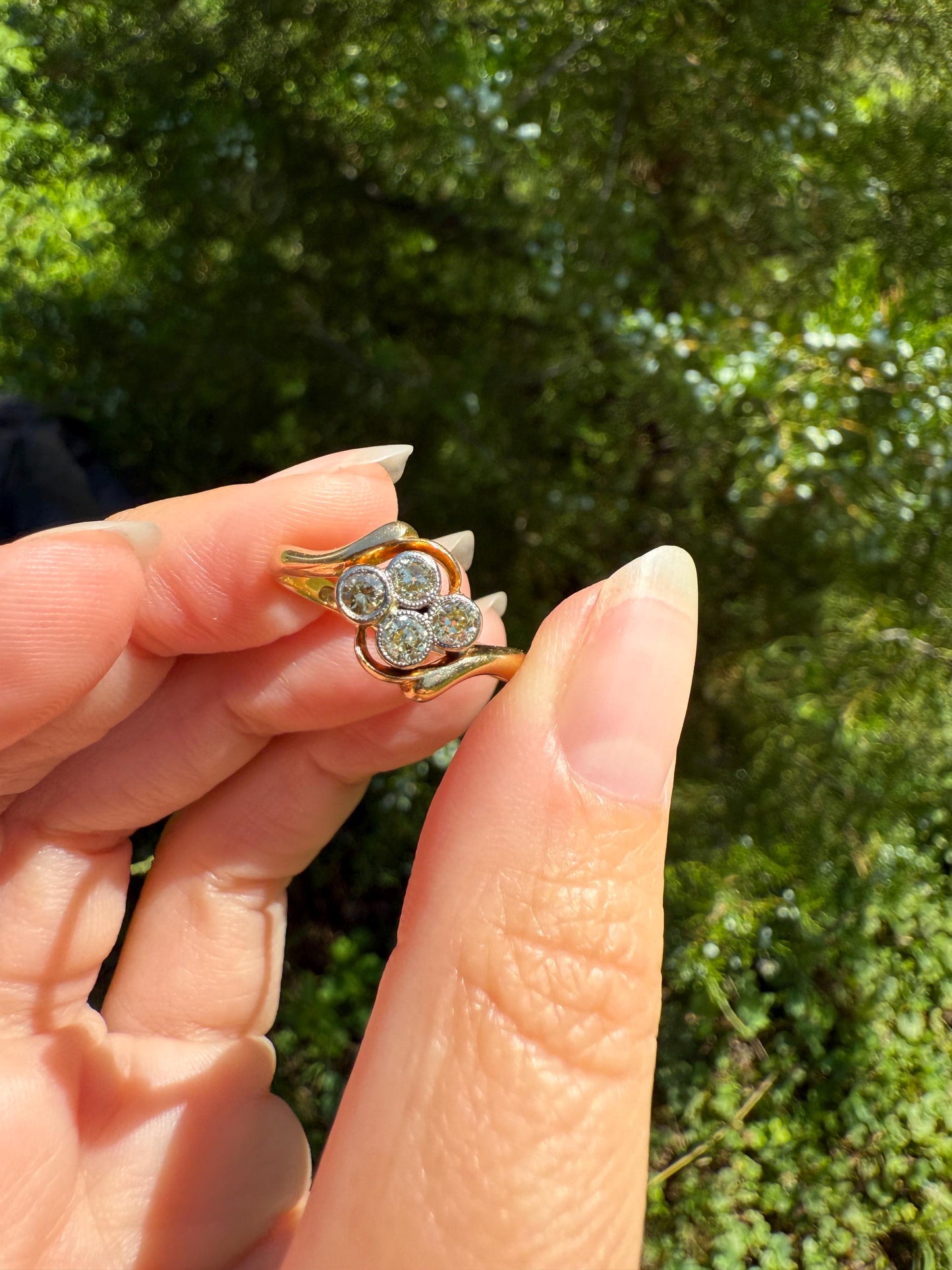 CHAMPAGNE Pale Yellow Light Brown Old Mine & Brilliant Cut Diamond Antique Quatrefoil Ring 18k Gold Ornate Bypass Swirl Four Stone Stacker