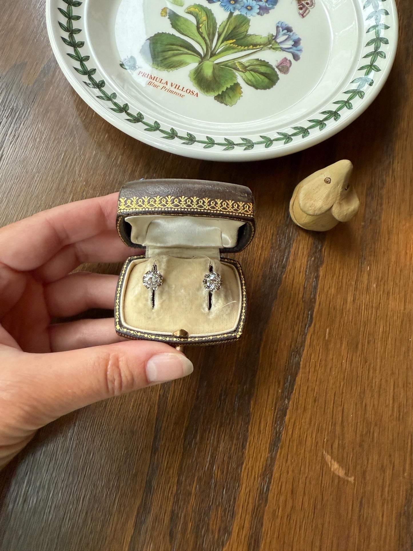 Antique 1 Carat Tdw Old Mine Cut DIAMOND Buttercup Prong Stud Earrings French 18k Gold Romantic Gift Earstack Victorian Belle Epoque 1Ct OMC