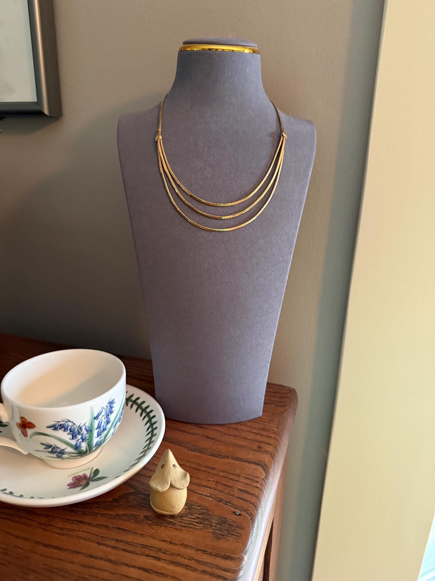 HEAVY 28g 18k Gold Solid Vintage Triple Strand Shimmering Liquid Chain Whale Tale Crocus Flower Ornament Snake Link Drapery Necklace Glowing