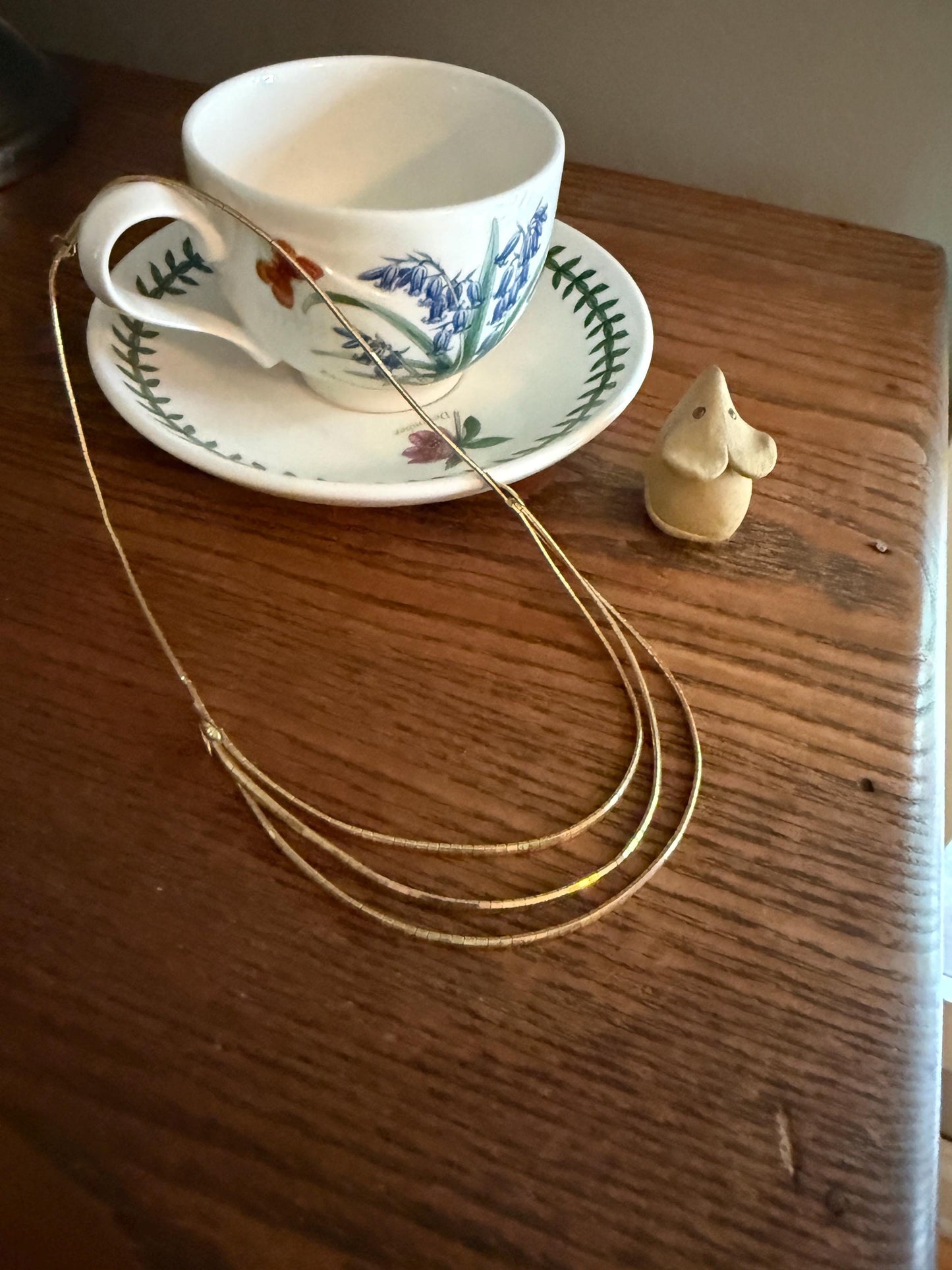 HEAVY 28g 18k Gold Solid Vintage Triple Strand Shimmering Liquid Chain Whale Tale Crocus Flower Ornament Snake Link Drapery Necklace Glowing