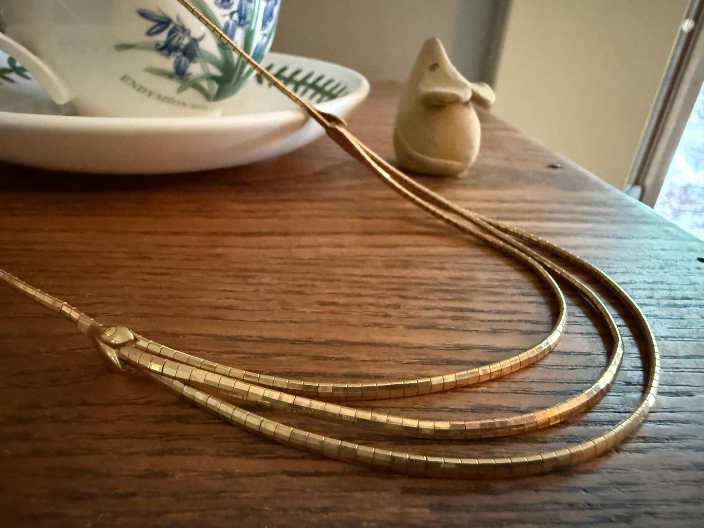 HEAVY 28g 18k Gold Solid Vintage Triple Strand Shimmering Liquid Chain Whale Tale Crocus Flower Ornament Snake Link Drapery Necklace Glowing