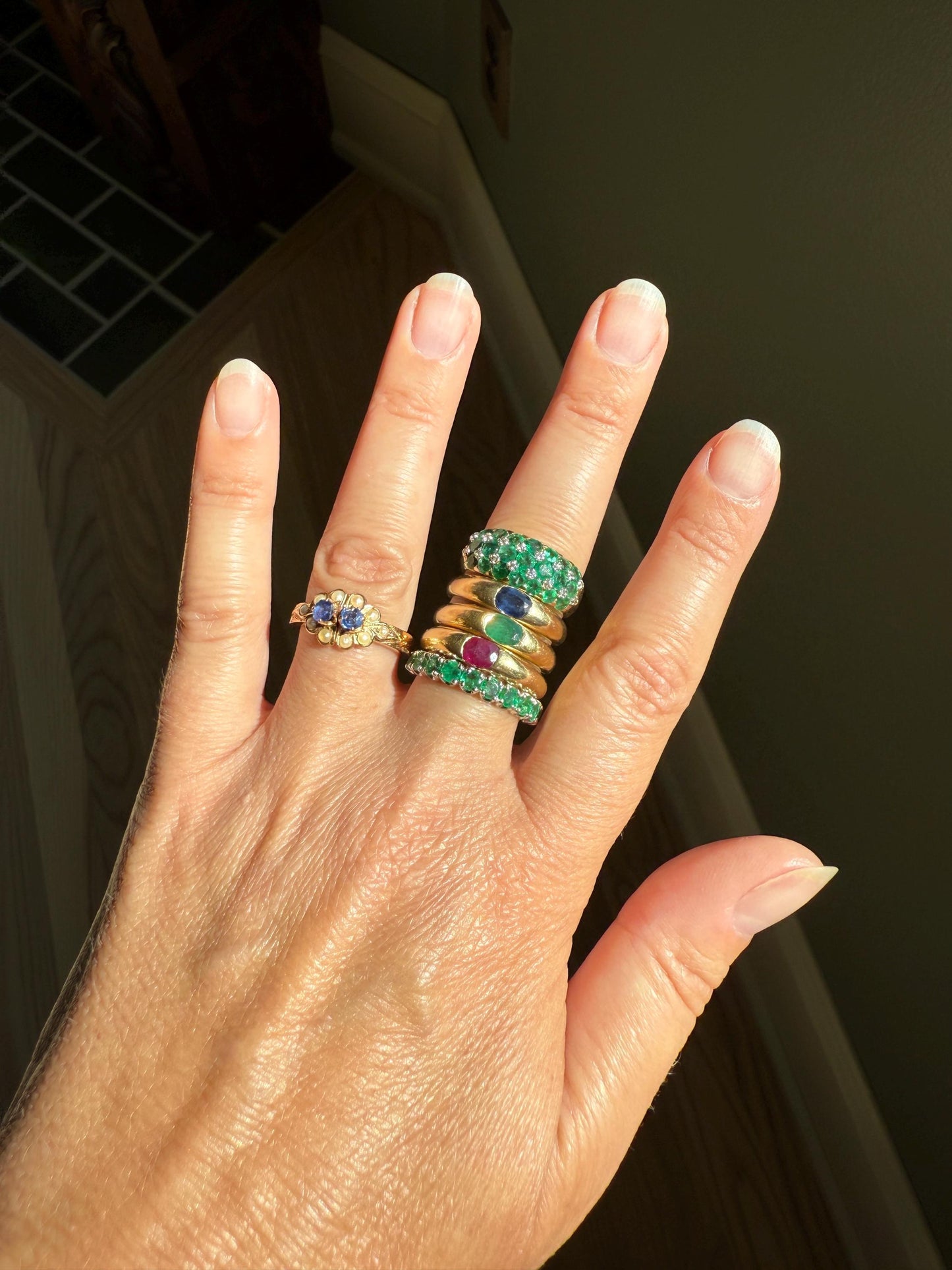 SAPPHIRE Vintage 4.3mm Gypsy Ring 18k Gold French Domed Skinny Band Solitaire Blue Stacker East West Oval Line Romantic Gift