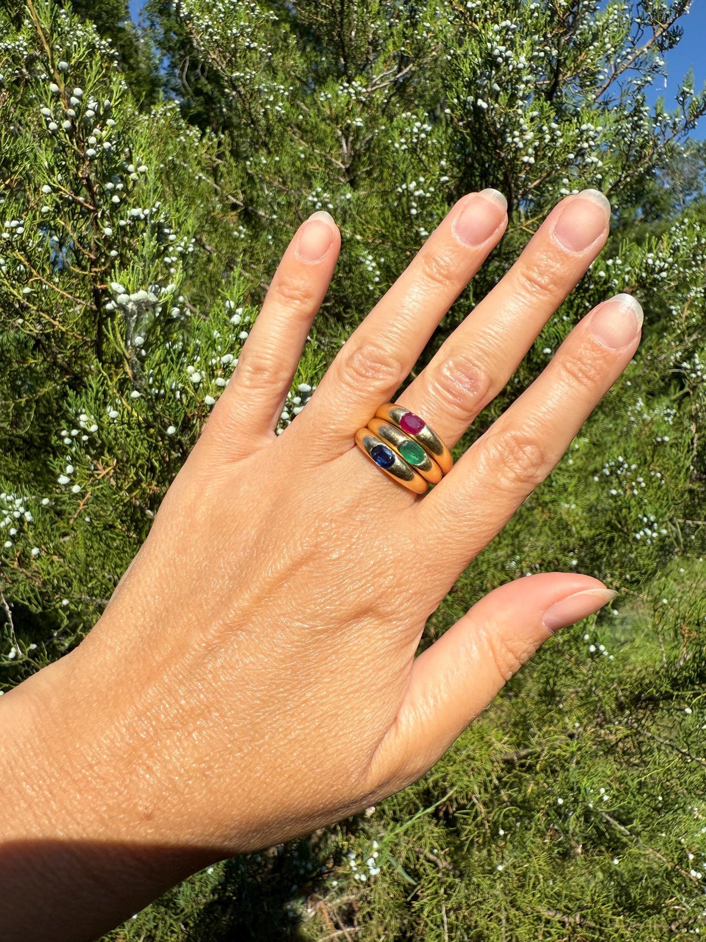 SAPPHIRE Vintage 4.3mm Gypsy Ring 18k Gold French Domed Skinny Band Solitaire Blue Stacker East West Oval Line Romantic Gift