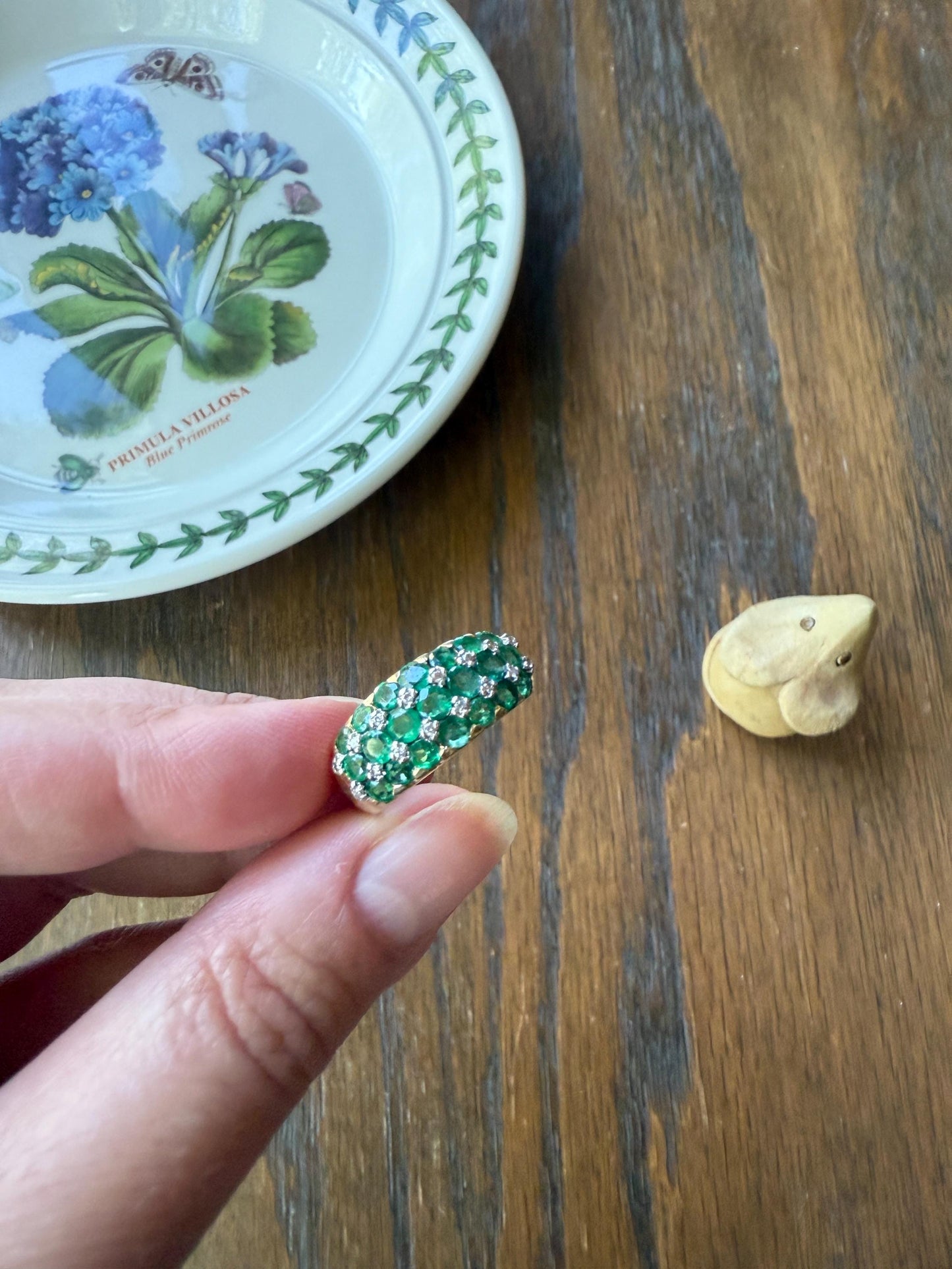 Vintage 1.25 Carat EMERALD DIAMOND 8mm Wide Band Domed Ring 18k Gold French Bombe Row Linear Stacker Green 21 Natural Stone Green Retro Gift