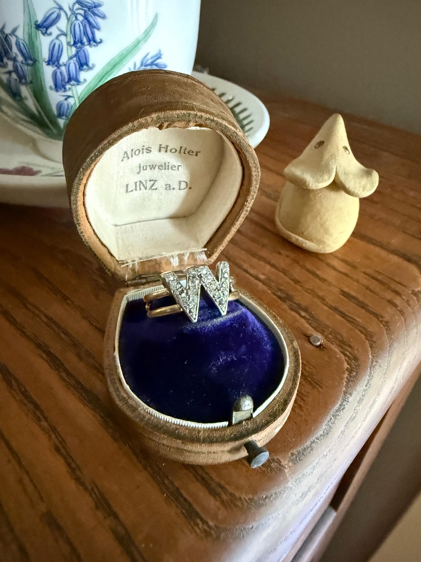 Antique INITIAL Ring M W VV 18 Old Mine Cut DIAMOND 18k Gold Ring Wide Double Band Romantic Gift Letter Stacker Monogram