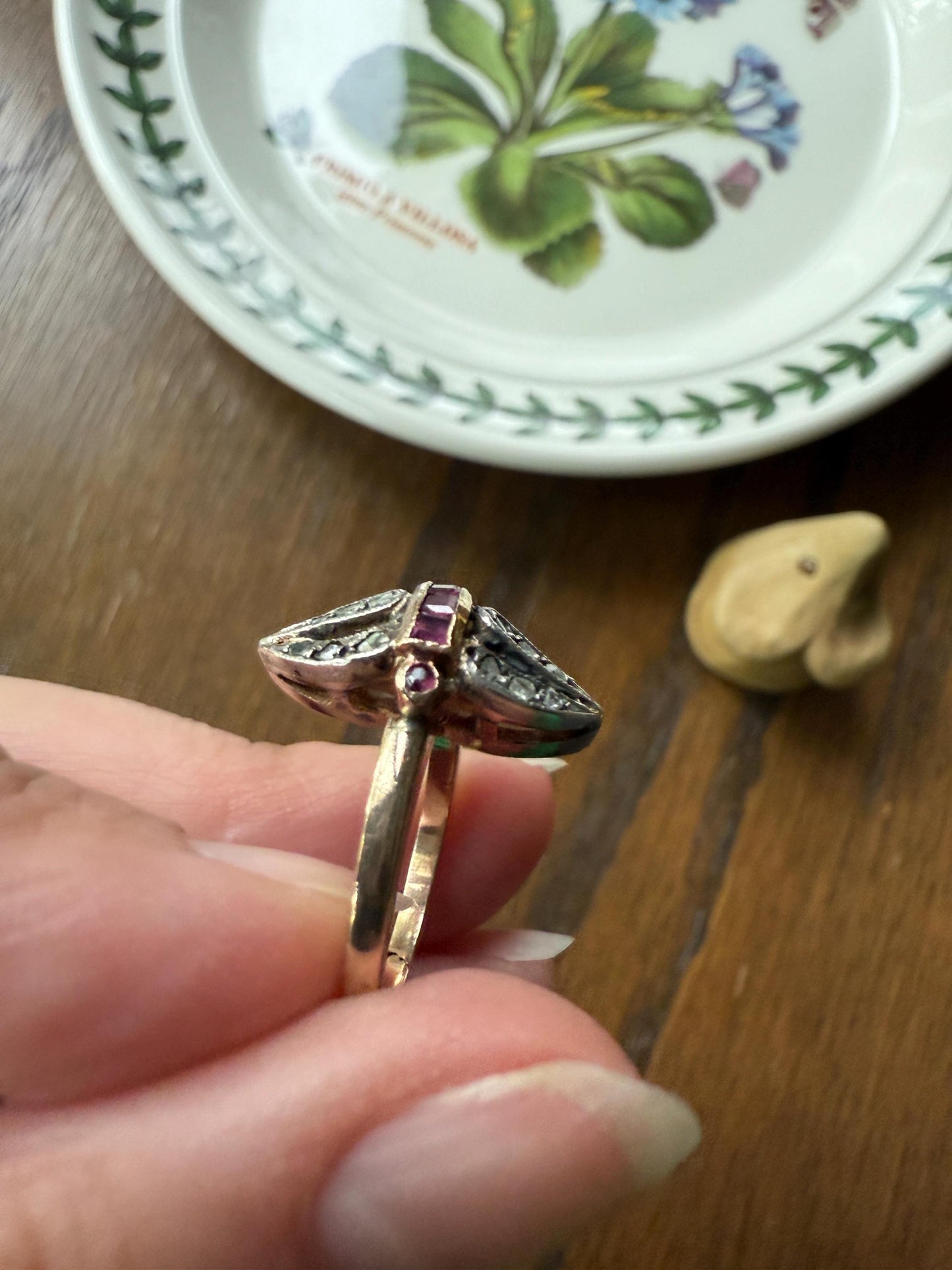 The ANTIQUE Armadillo Firefly Cuttlefish Acorn Ring ; ) Ruby Rose Cut DIAMOND Channel Set Linear Peaked Ring 12k Gold Silver Topped Italian