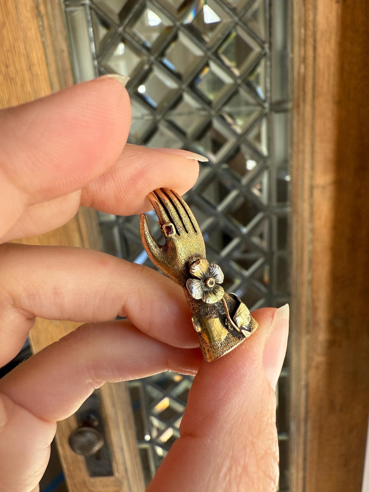 HAND Antique 6.7g 14k Colored Gold Floral Leaf Vine Large Sturdy Figural Pendant with Ruby Ring Lifelike 3D Georgian Victorian Romantic Gift