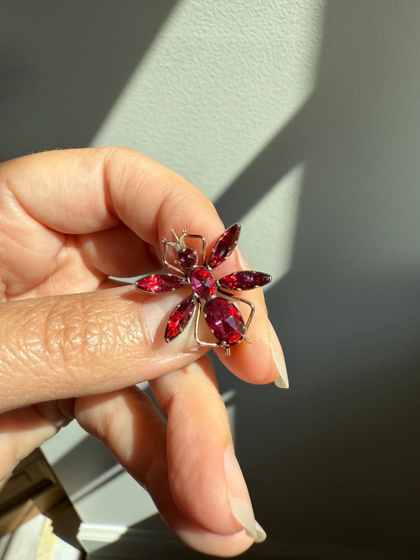 ANTIQUE Perpignan GARNET Bee or Fly Bug Large Scale 18k Brooch Pin for Pendant Conversion. Victorian French Belle Epoque Pink Red Glow