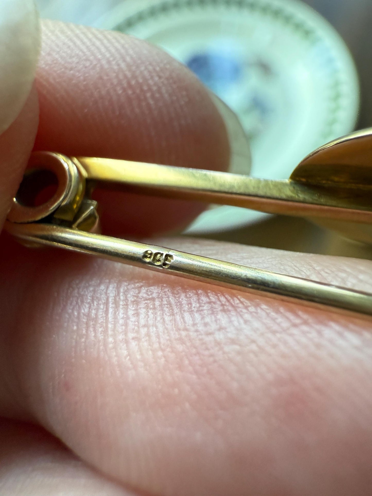 DOVE of Peace Bird Olive Branch Antique Victorian Hand Engraved Safety Pin Extender Connector Charm Holder 9k Gold Animal Jewelry Oval