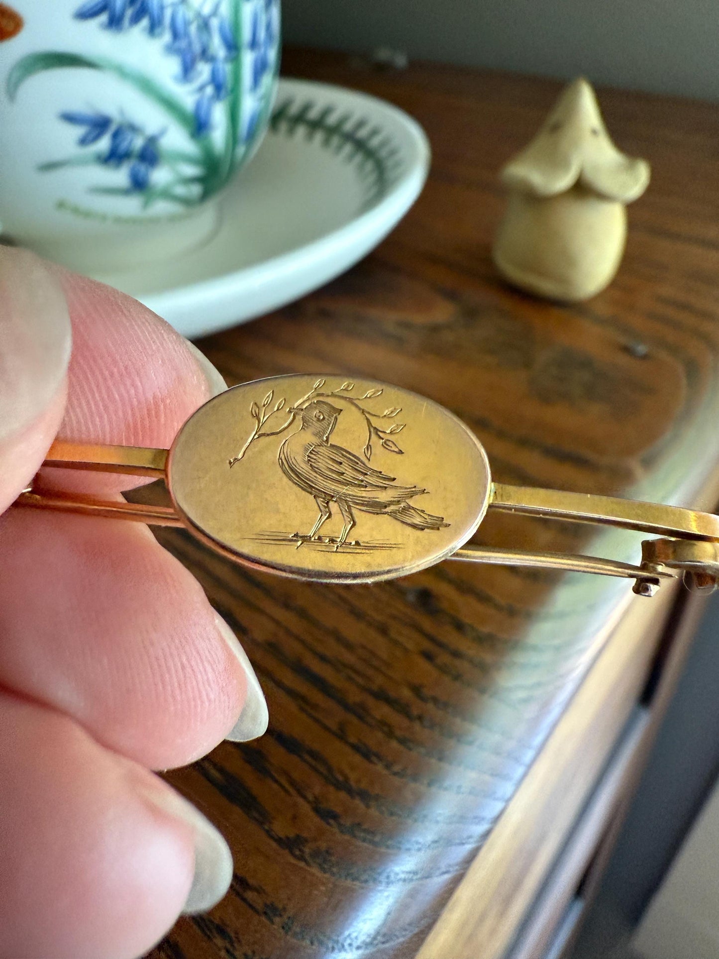 DOVE of Peace Bird Olive Branch Antique Victorian Hand Engraved Safety Pin Extender Connector Charm Holder 9k Gold Animal Jewelry Oval