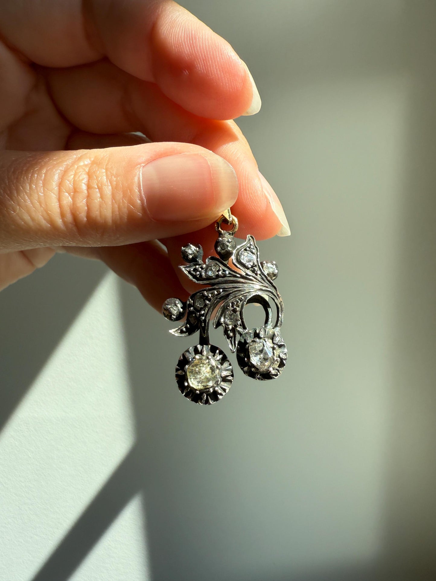 Floral Swirl Georgian Era Antique Rose Cut DIAMOND 18k Gold Silver French Large Pendant Leaf Figural Giardinetti