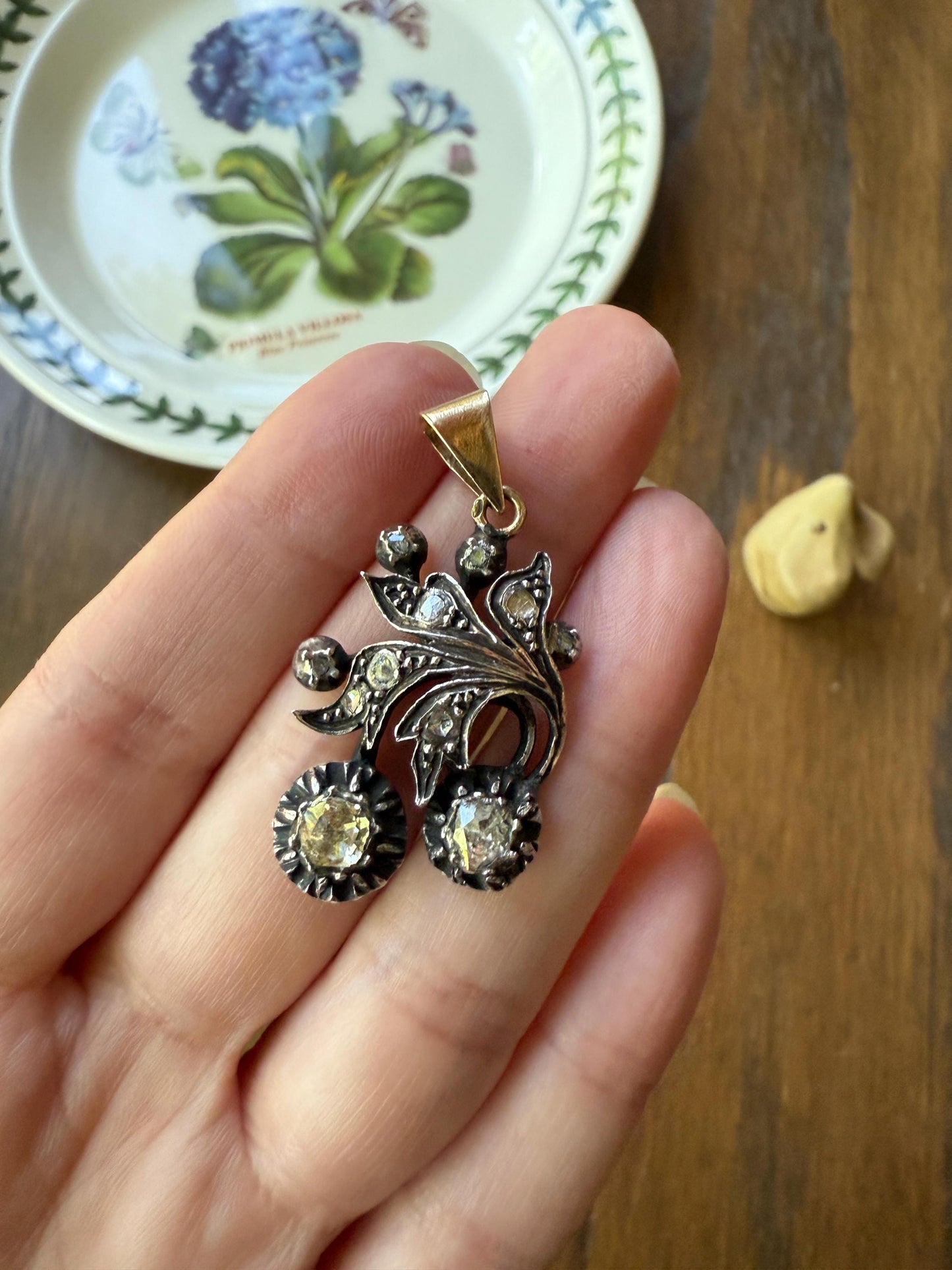 Floral Swirl Georgian Era Antique Rose Cut DIAMOND 18k Gold Silver French Large Pendant Leaf Figural Giardinetti