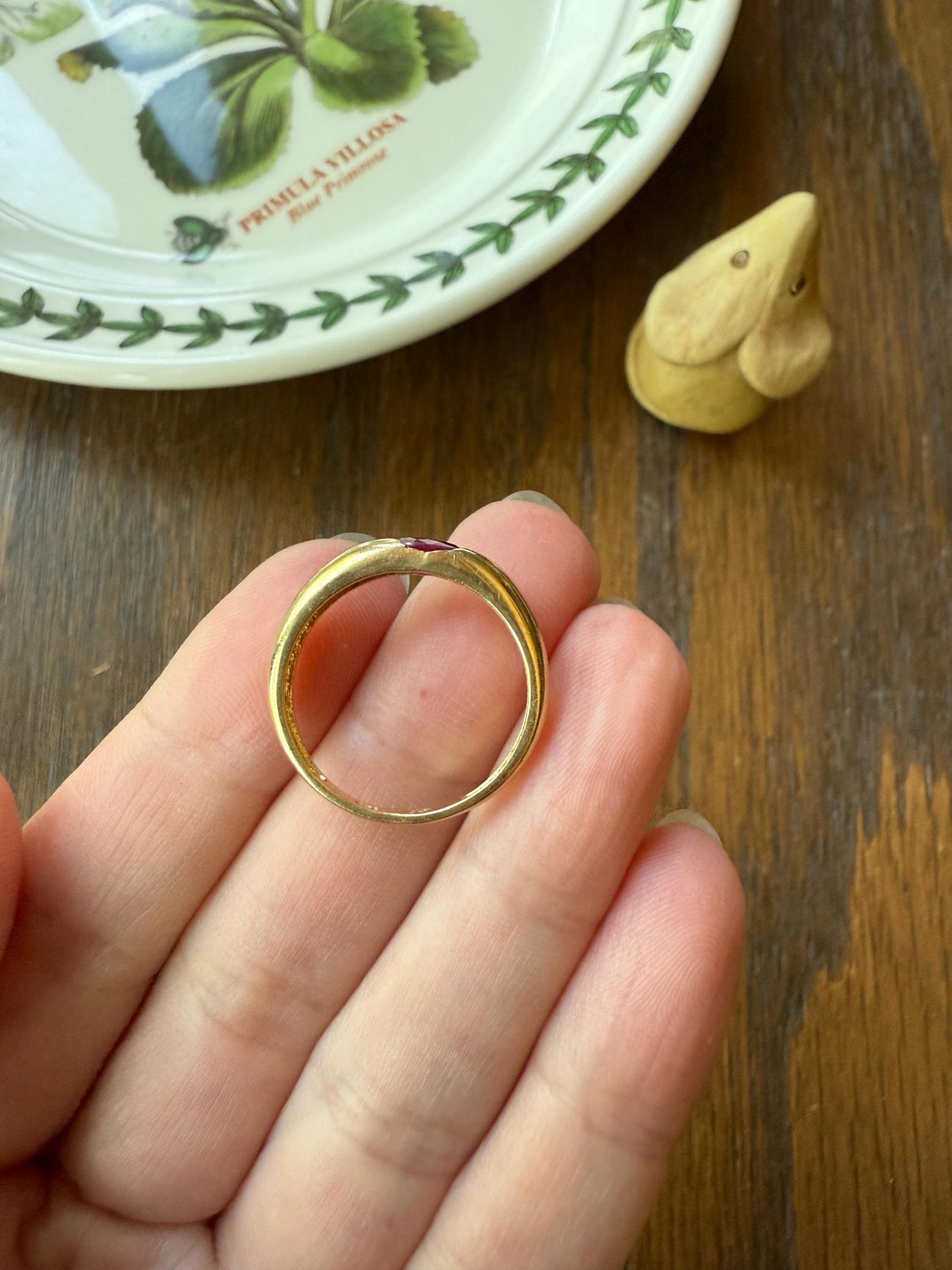 RUBY Vintage 4.3mm Gypsy Ring 18k Gold French Domed Skinny Band Solitaire Red Pink Stacker East West Oval Line Romantic Gift