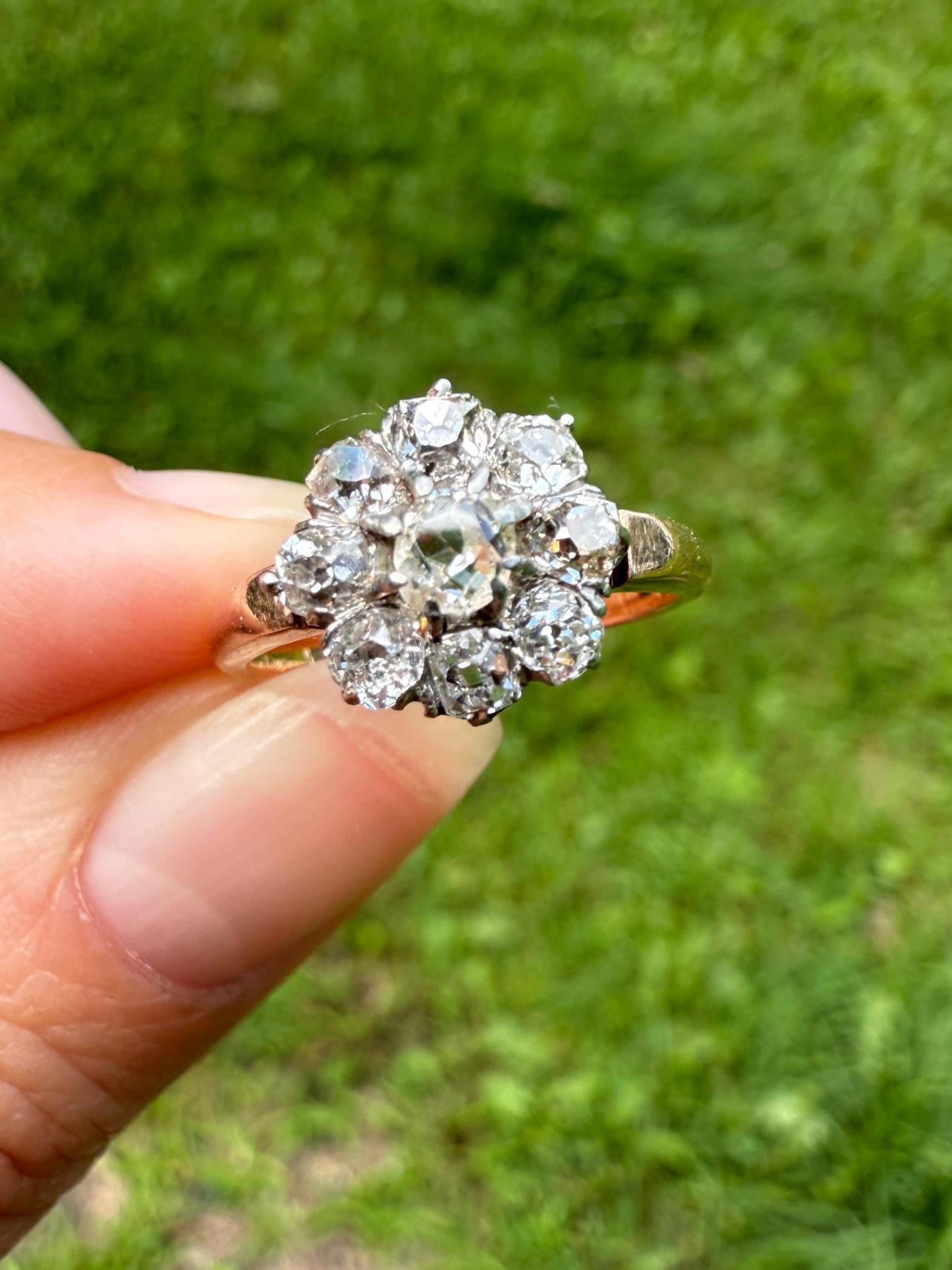 Old Mine Cut DIAMOND Daisy Cluster Halo French Antique Ring 18k Gold Platinum Victorian Belle Epoque