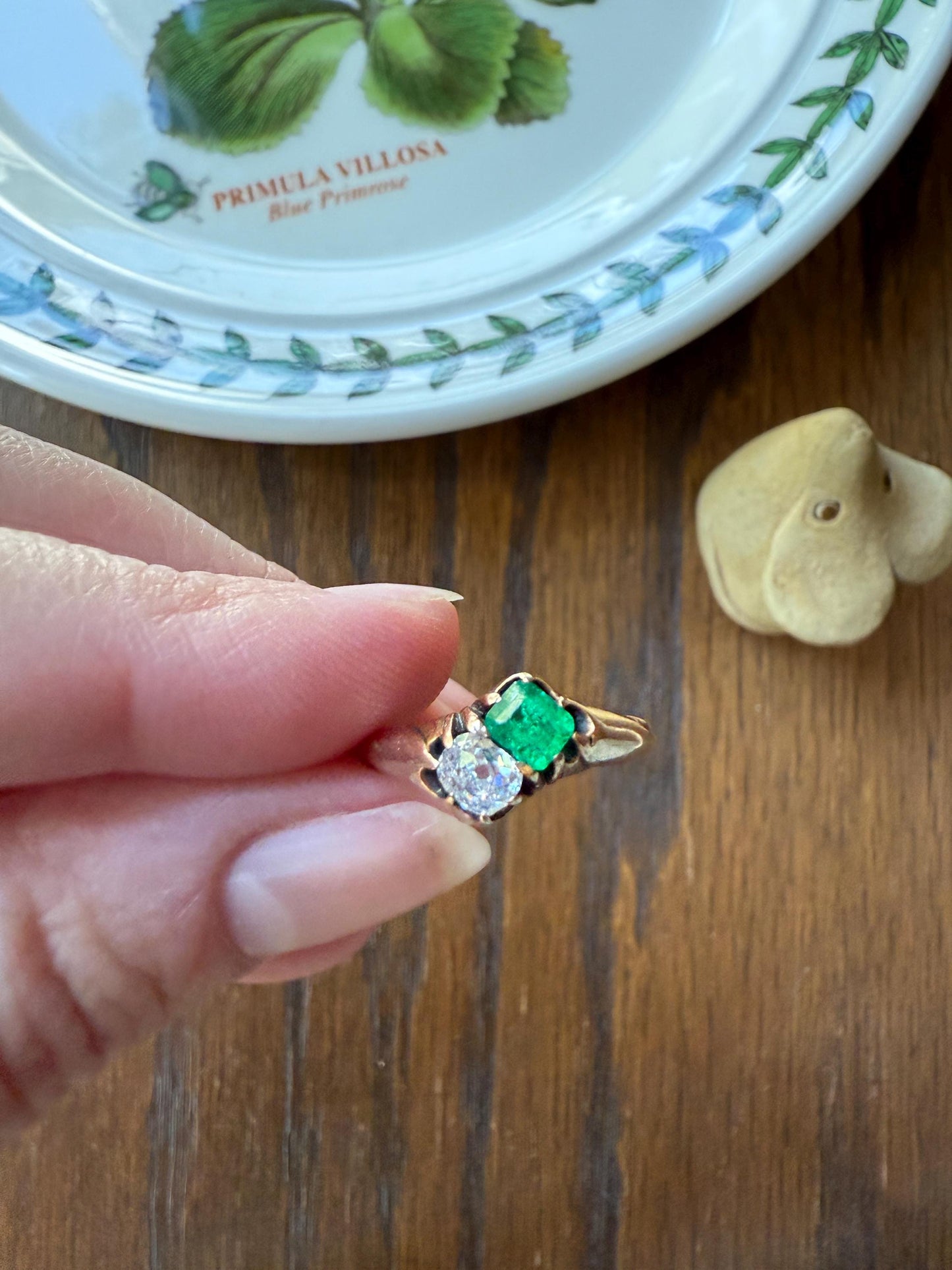 EMERALD Old Mine Cut DIAMOND Antique Toi et Moi Ring 14k Gold Angled Cushion Cut Swirl Shoulders Romantic Gift Green Stacker Chunky OMC
