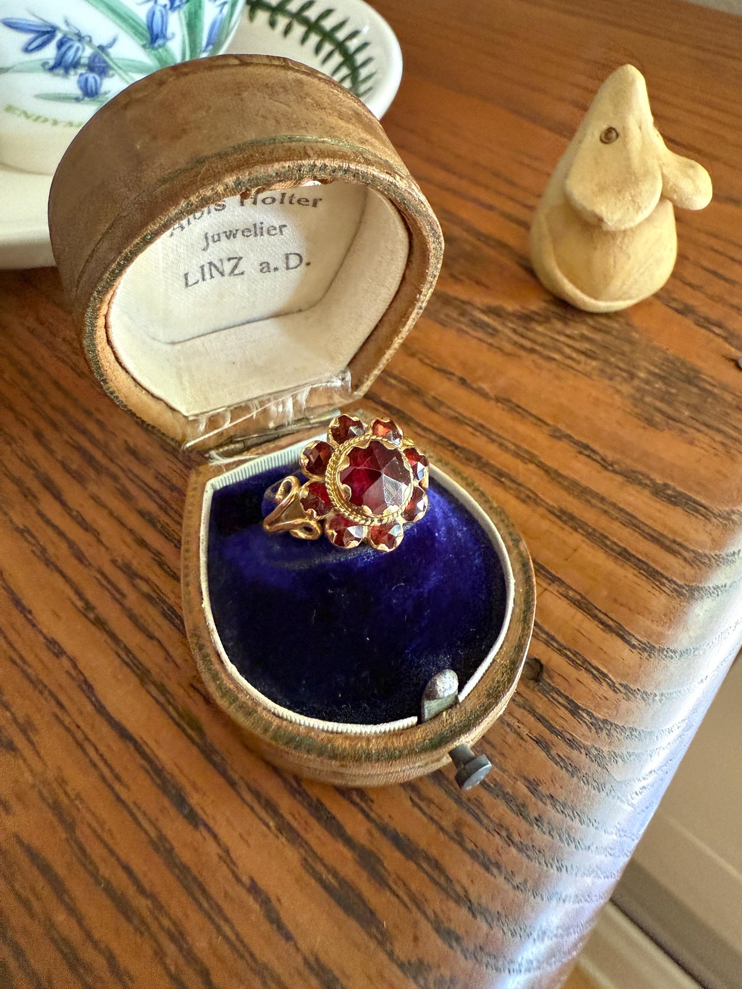 Cluster Vintage Perpignan GARNET Bauble Ring Ornate tacker Crimson Glowing Red Tiered Romantic Gift Victorian Antique Style