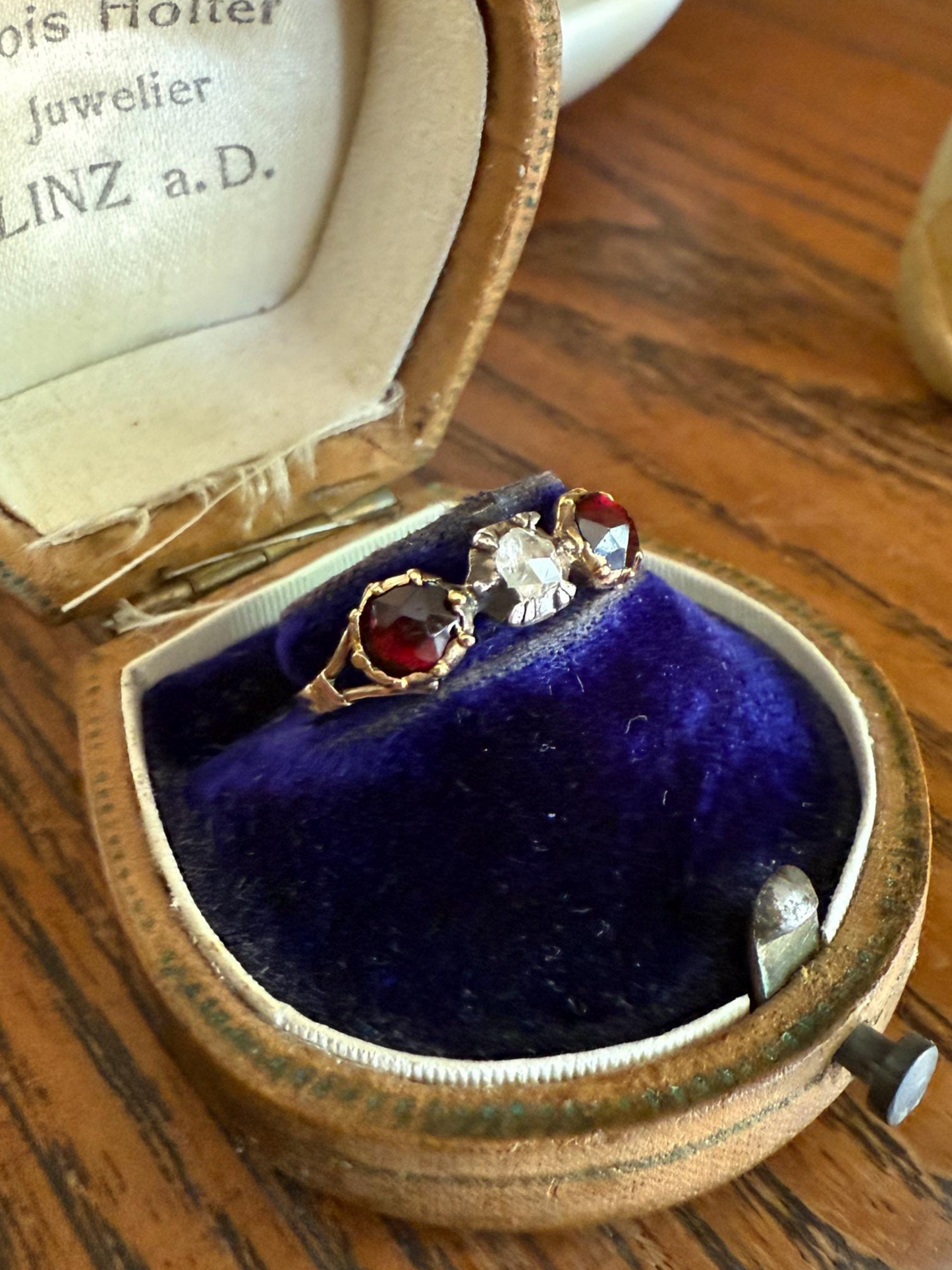 Georgian Era ANTIQUE Rose Cut Diamond & Red GARNET Three Stone RING 18k Gold Skinny Band