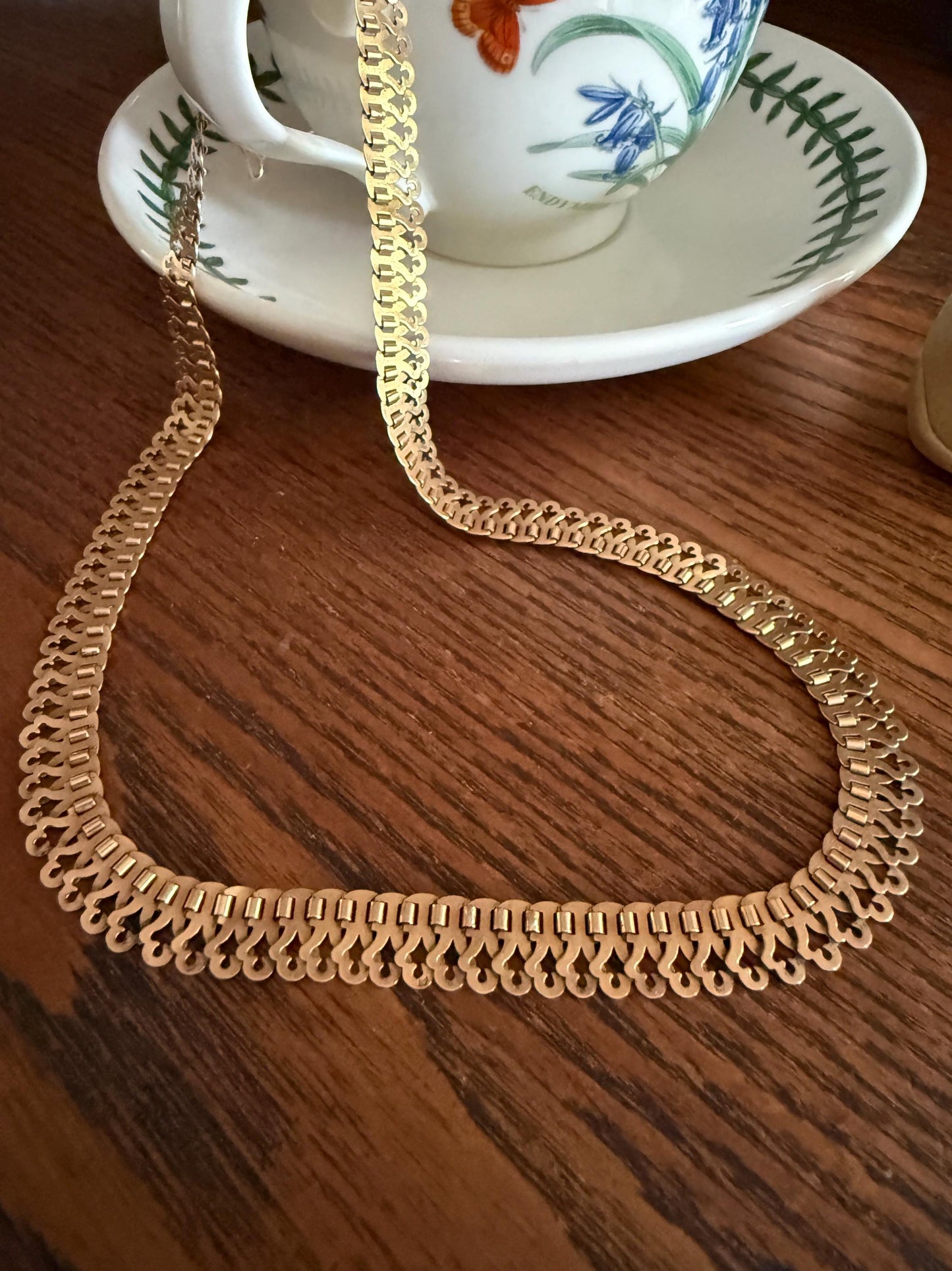 Awesome French Antique 18g 18k GOLD Solid NECKLACE Book CHAIN Scalloped Panels 1cm Wide Chunky Ornate Victorian Neckstack Layering Collar