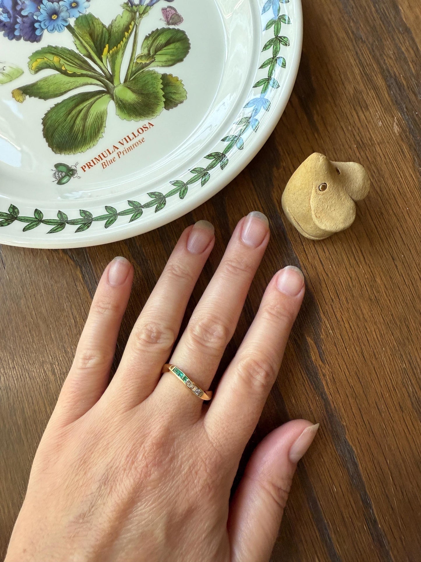 Unique EMERALD Princess Cut DIAMOND Asymmetrical 6 Stone Band Swirl 18k Gold Toi et Moi Ring Vintage Romantic Gift Green Stacker Chunky OMC