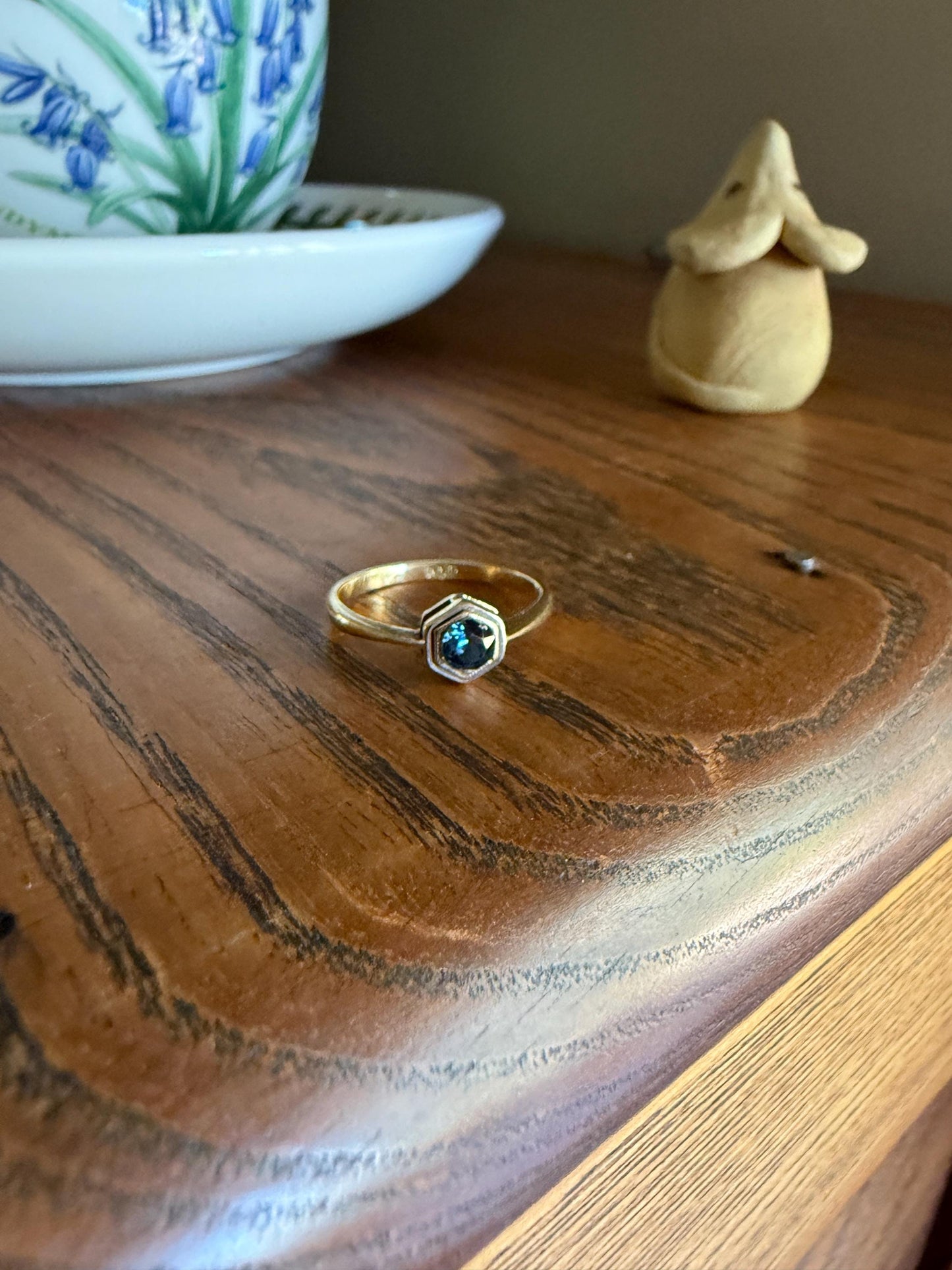 HEXAGON 18k Gold Antique Blue Paste Faux Zircon Dainty Geometric Solitaire Ring Art Deco Stacker Setting Pinky Midi