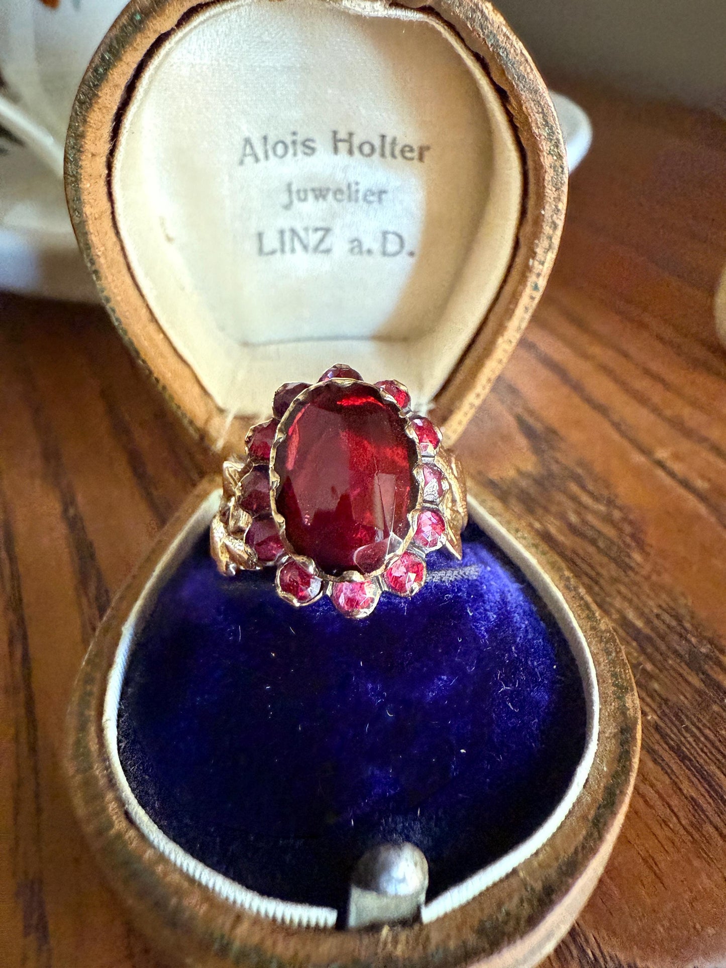 Perpignan GARNET Oval Almandine Cluster Ring French VICTORIAN Era Hallmark 18k Gold Floral Leaf Glowing Berry Pink Purple Red Romantic Gift