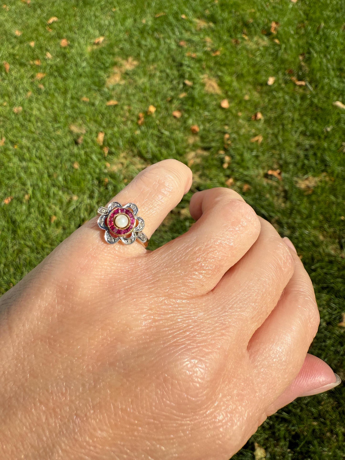 Ruby HALO Ring Scalloped 18k Gold Antique Pearl Rose Cut Diamond Pink Red Dainty Ring French Belle Epoque Stacker Pinky Midi