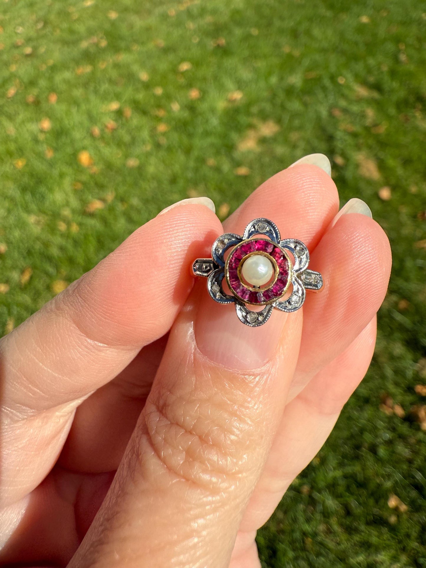 Ruby HALO Ring Scalloped 18k Gold Antique Pearl Rose Cut Diamond Pink Red Dainty Ring French Belle Epoque Stacker Pinky Midi