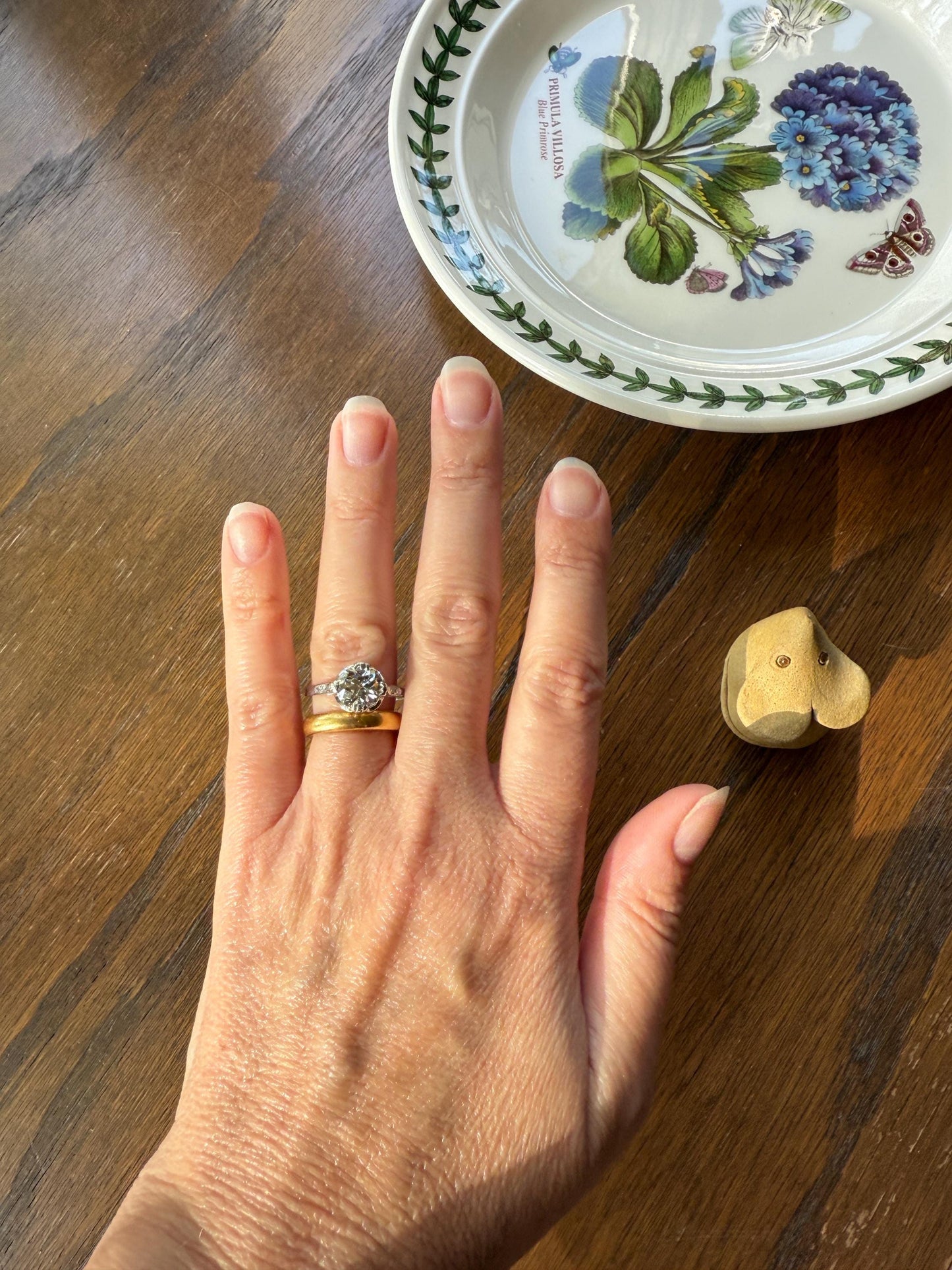 Antique 2 CARATS Tdw Old Mine Cut DIAMOND Solitaire French Engagement Ring with Rose Cut Accents Platinum Stacker Love Gift Spready OMC