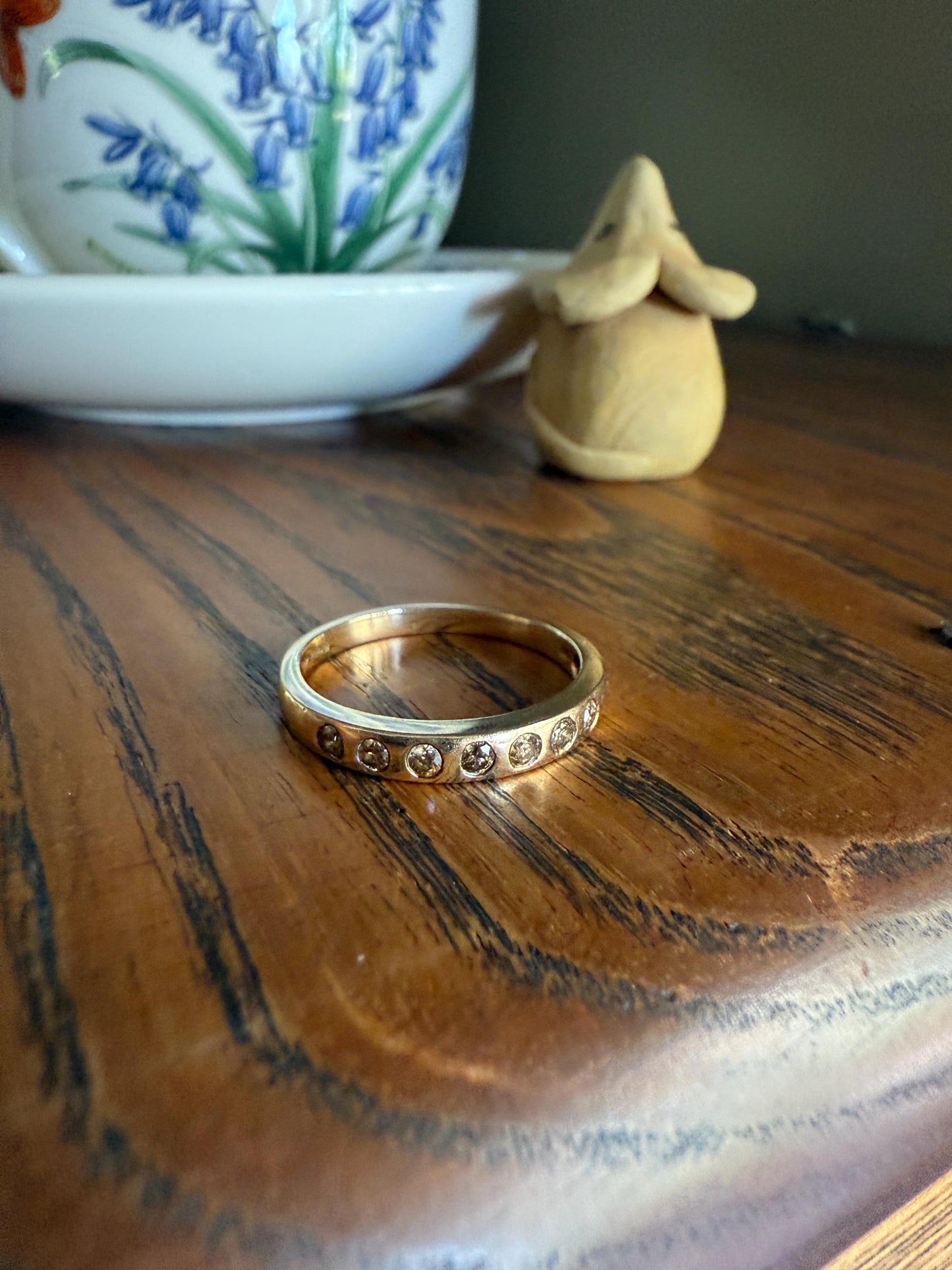 Vintage FANCY Brown Chocolate Golden Cognac Diamond Seven Stone Gypsy Band Skinny Stacker Half Hoop Eternity 9k Gold Minimalist