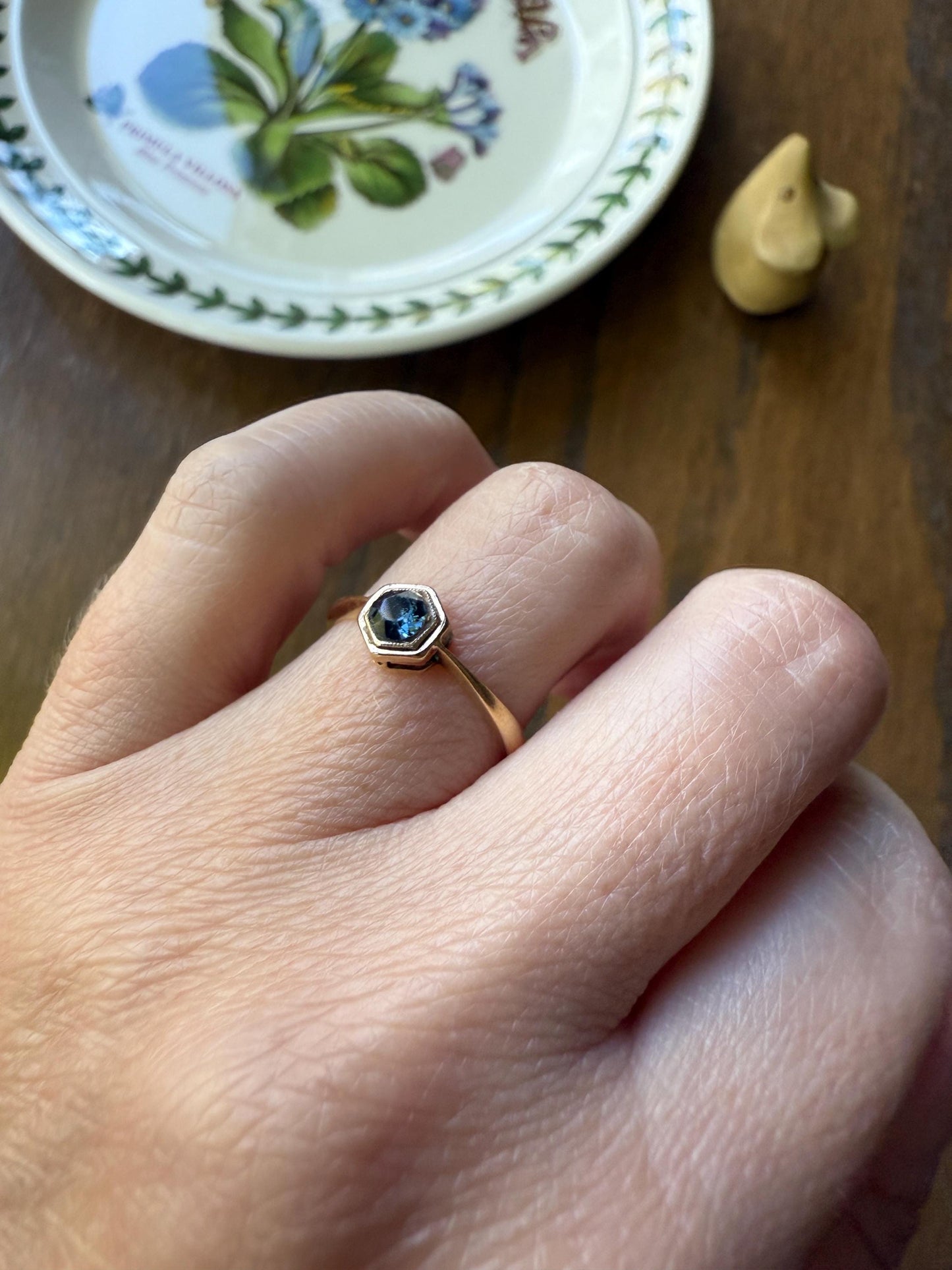HEXAGON 18k Gold Antique Blue Paste Faux Zircon Dainty Geometric Solitaire Ring Art Deco Stacker Setting Pinky Midi