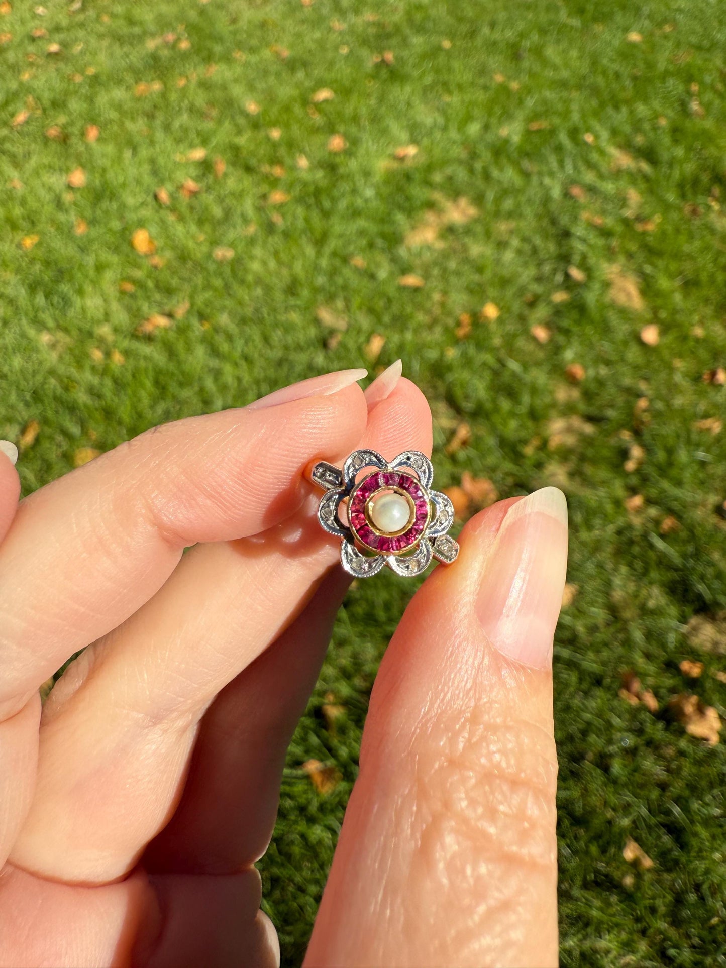 Ruby HALO Ring Scalloped 18k Gold Antique Pearl Rose Cut Diamond Pink Red Dainty Ring French Belle Epoque Stacker Pinky Midi
