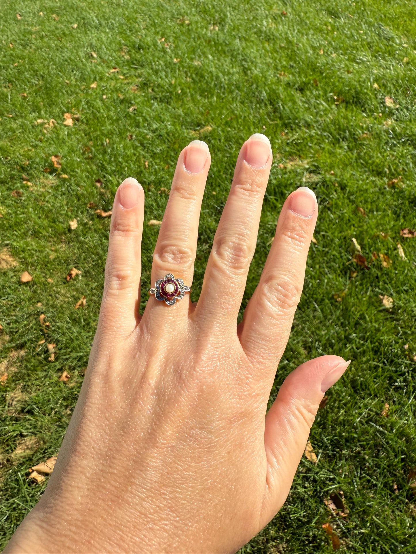Ruby HALO Ring Scalloped 18k Gold Antique Pearl Rose Cut Diamond Pink Red Dainty Ring French Belle Epoque Stacker Pinky Midi