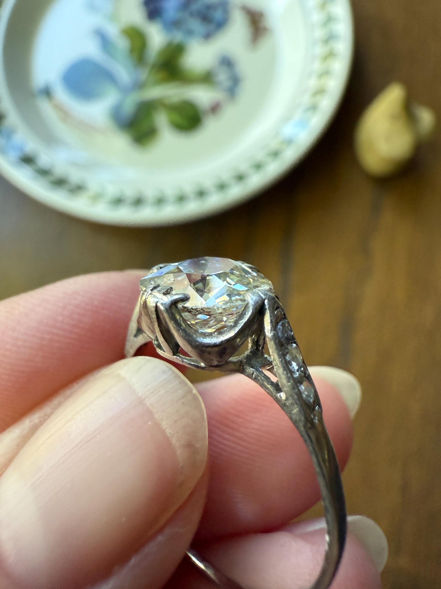 Antique 2 CARATS Tdw Old Mine Cut DIAMOND Solitaire French Engagement Ring with Rose Cut Accents Platinum Stacker Love Gift Spready OMC