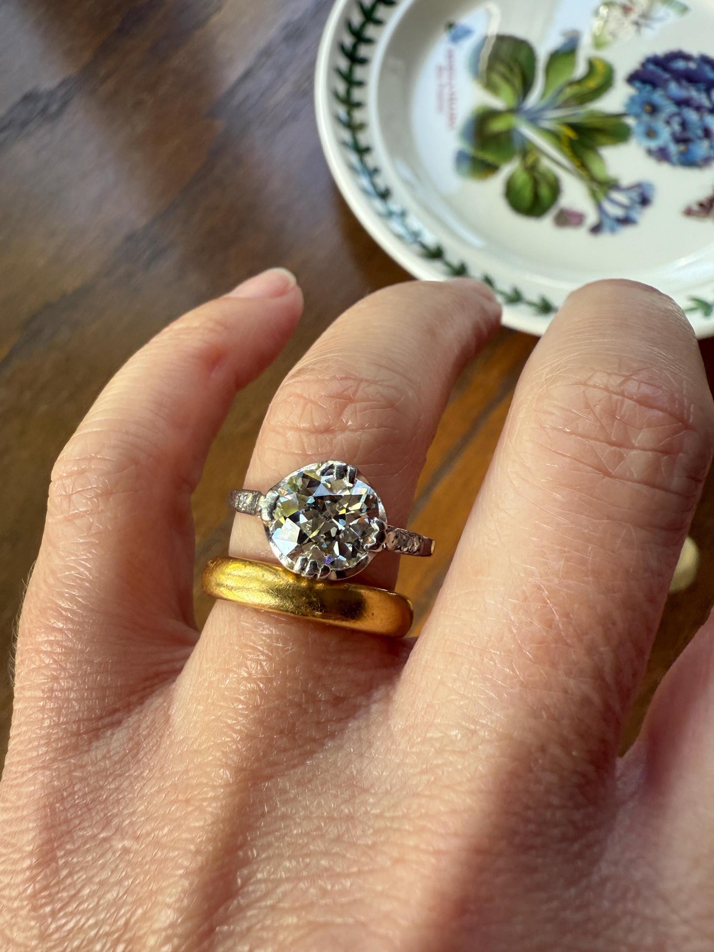Antique 2 CARATS Tdw Old Mine Cut DIAMOND Solitaire French Engagement Ring with Rose Cut Accents Platinum Stacker Love Gift Spready OMC