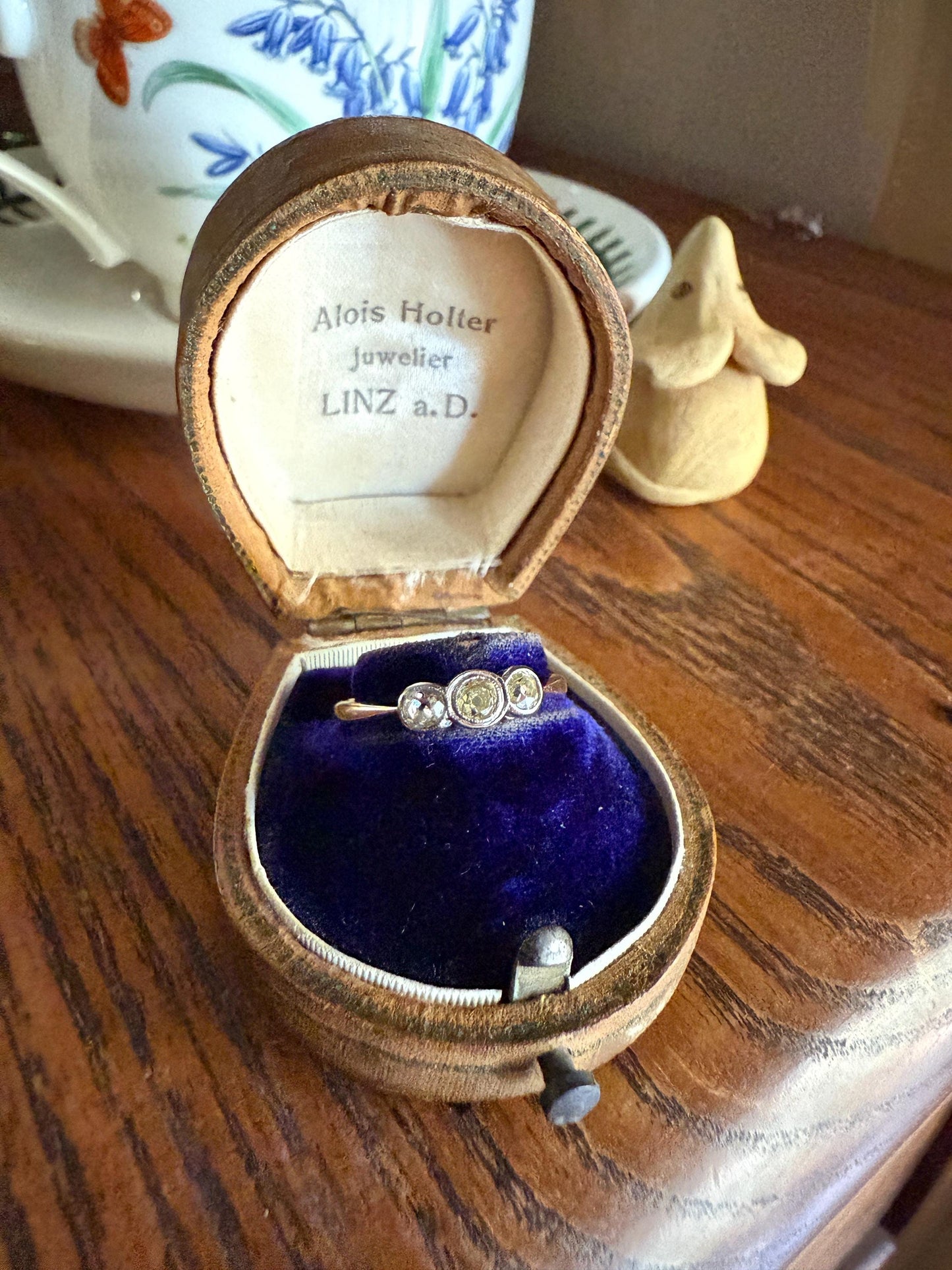 Antique Shades of Yellow Old Mine Cut Diamond Three Stone Ring 9k Gold & Platinum Bezel Set Stacker Trilogy Ring OMC