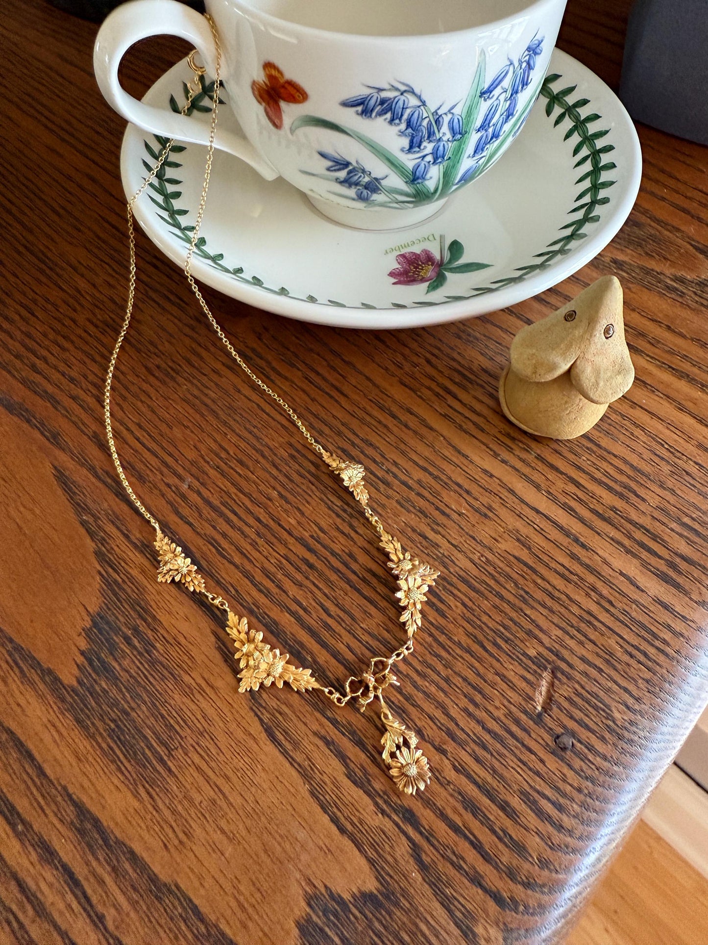 DAISY Garland Figural Chain French Art Nouveau Antique 8g 18k Gold Bow Necklace Drapery Collar Pendants Figural Floral Belle Epoque