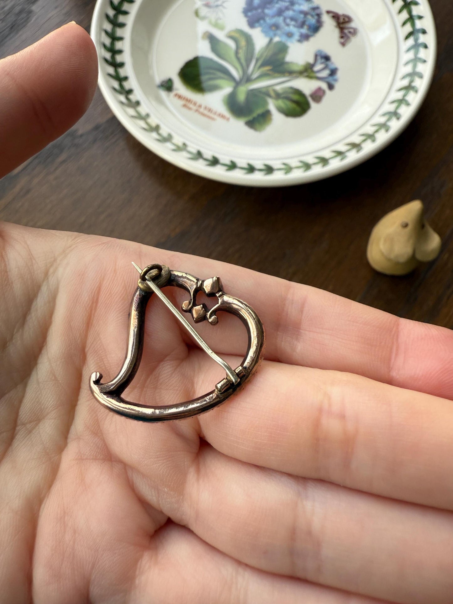 Georgian Antique Crowned WITCH'S HEART Flat Cut Garnet Figural 9k Gold Brooch Pendant Charm Holder Extender Connector Romantic Gift