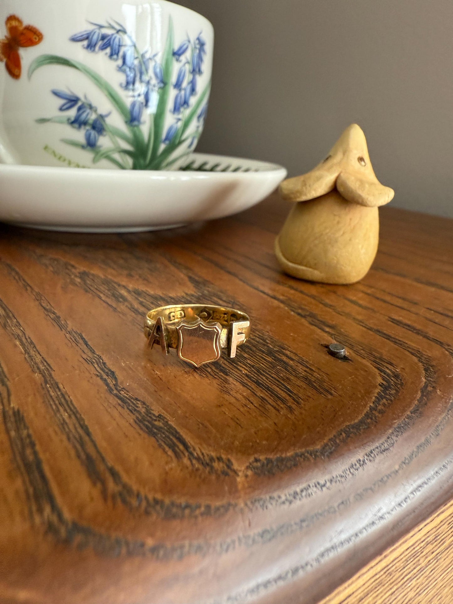 Unique " AF " Shield Signet Ring Antique Engraved Band 9k Gold Solid Unisex Stacker Figural Ready to Engrave / Personalize
