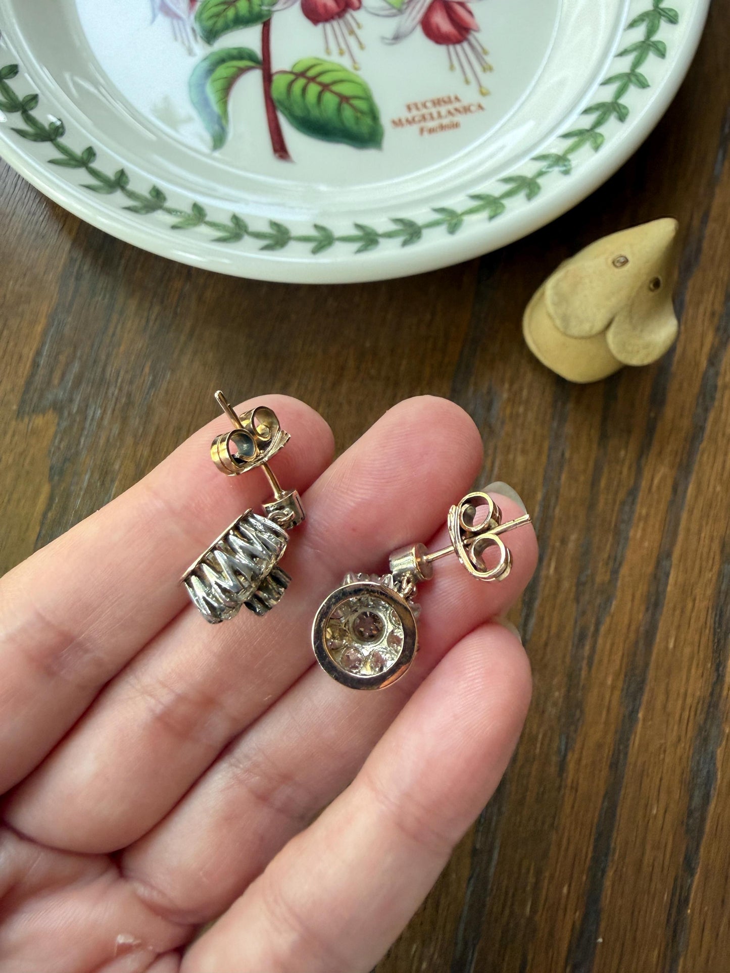 ANTIQUE 3 Carats Tdw Old Mine Brilliant Cut Diamond Daisy Cluster Dangle Earrings BOXED 10k Gold Silver 3Ctw