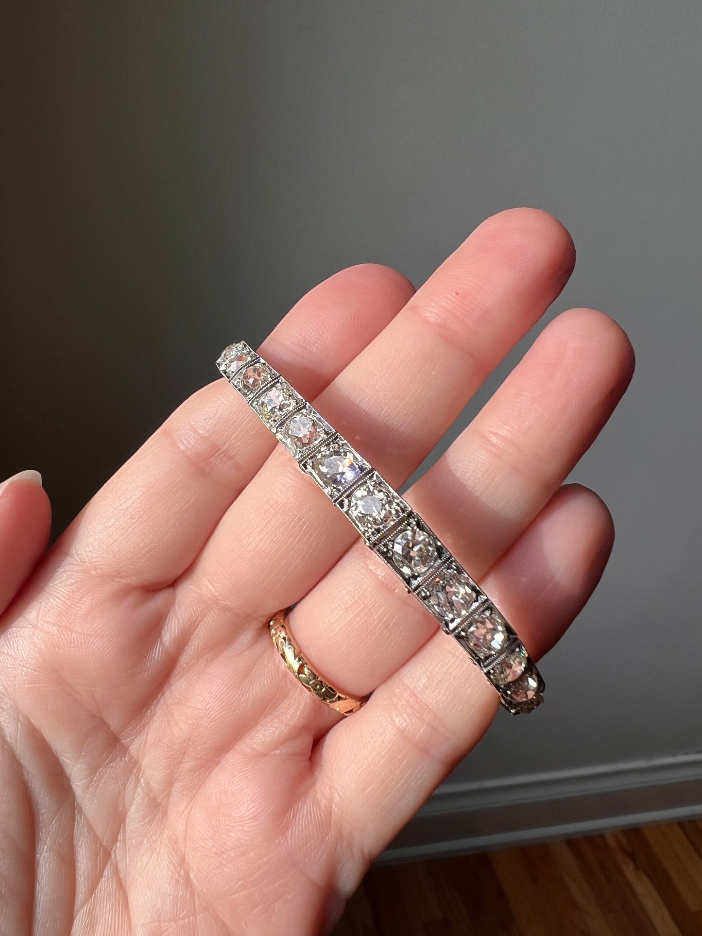Antique 8 CARATS 32 Old Mine Cut DIAMOND Tennis Line Bracelet PLATINUM French Edwardian